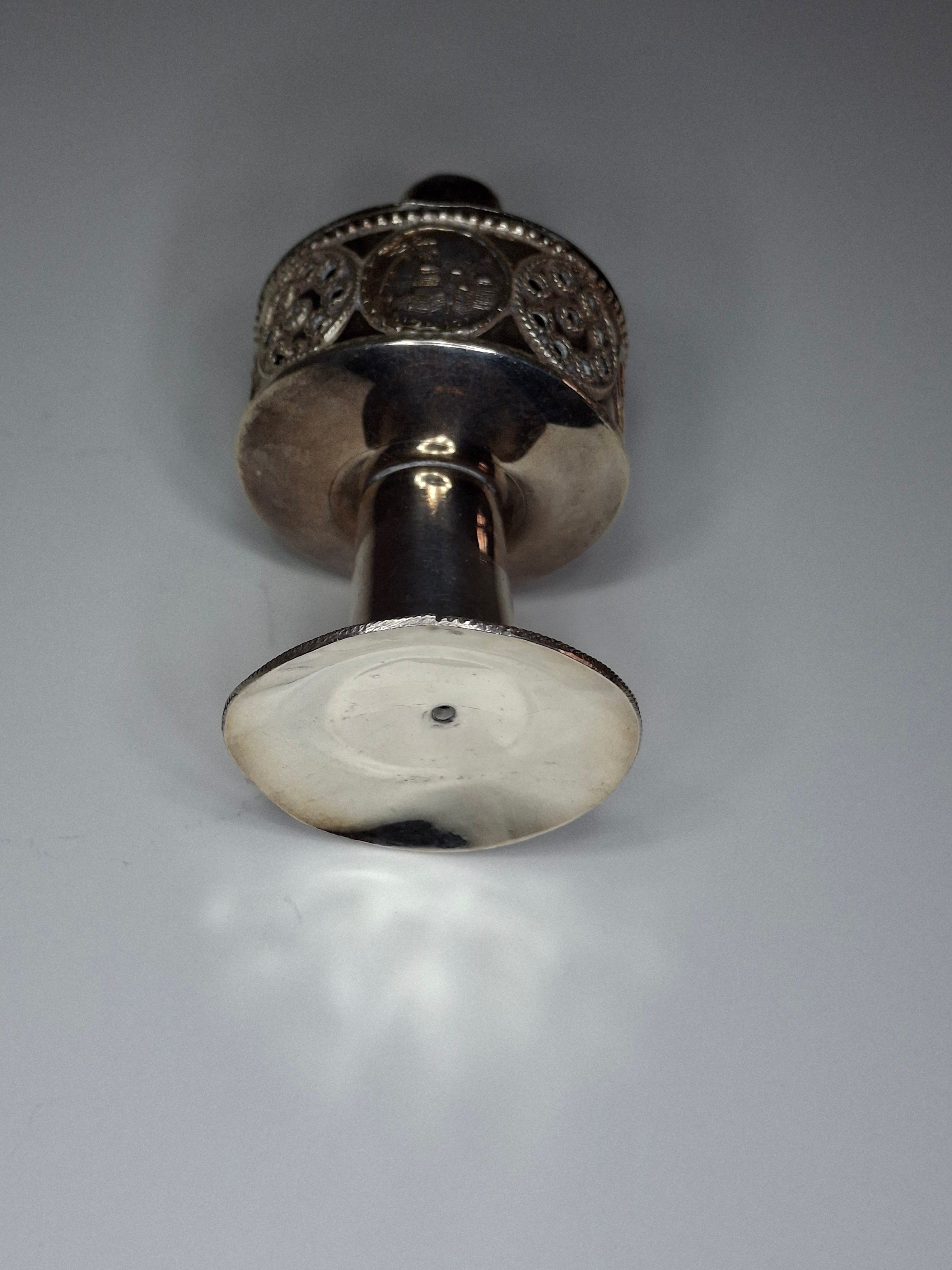 Vintage Israeli Judaica Silver Besamim Spice Tower Havdalah Box - Holy Sites Engravings Filigree 20g Unmarked