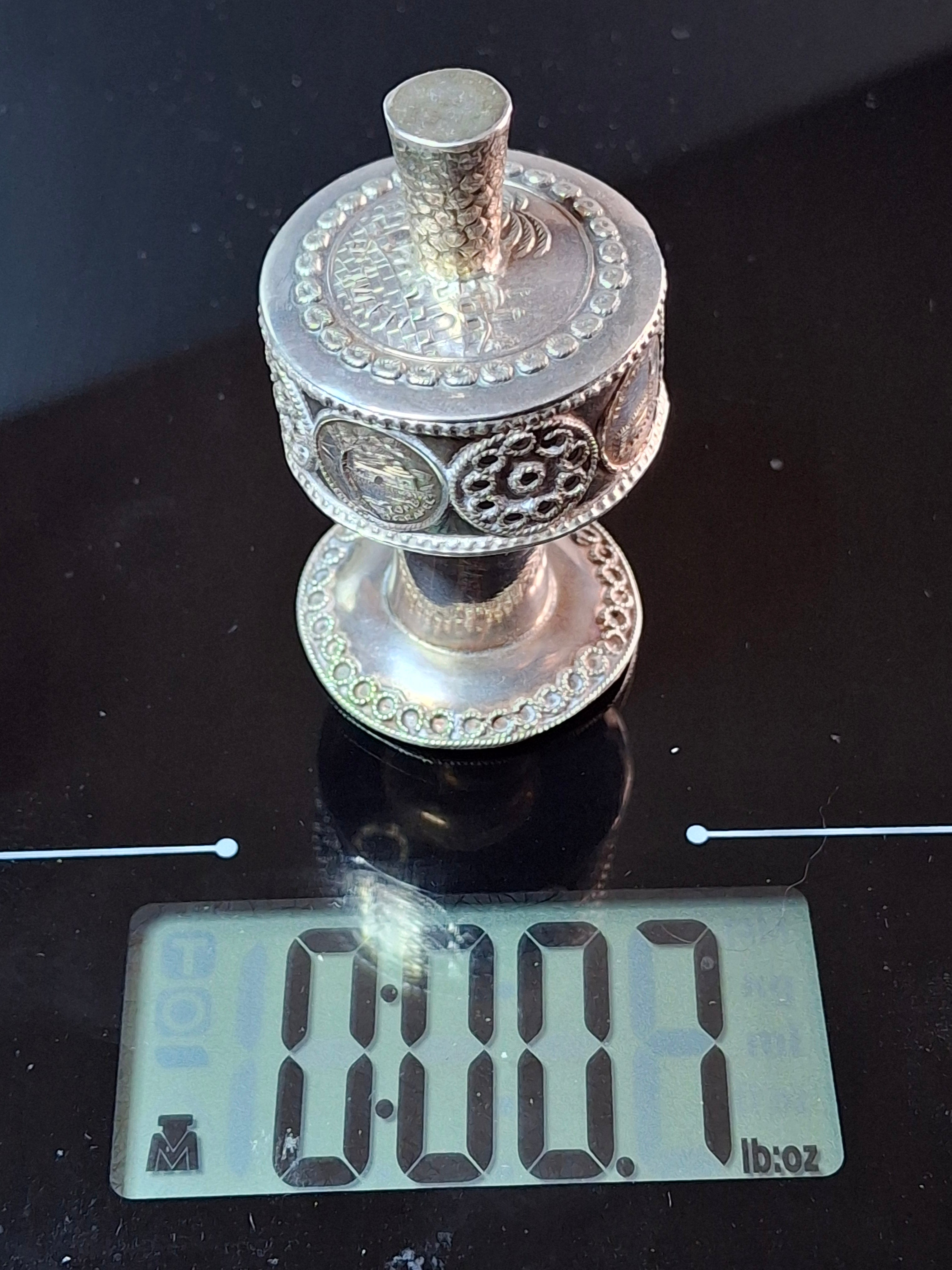 Vintage Israeli Judaica Silver Besamim Spice Tower Havdalah Box - Holy Sites Engravings Filigree 20g Unmarked