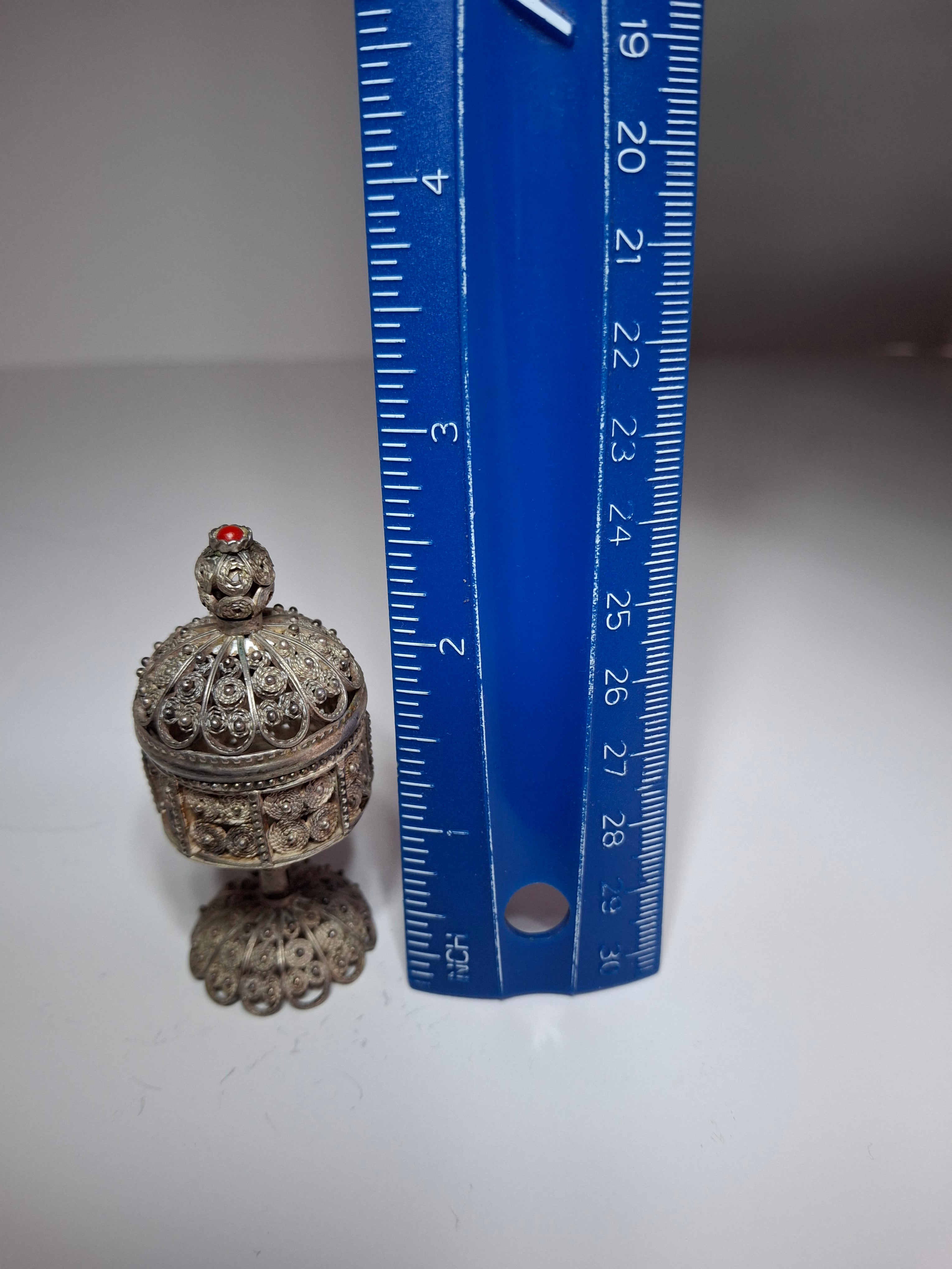 Vintage Israeli 925 Sterling Silver Filigree Besamim Spice Box - Yemenite Style with Red Coral Stone, Havdalah Judaica Artifact