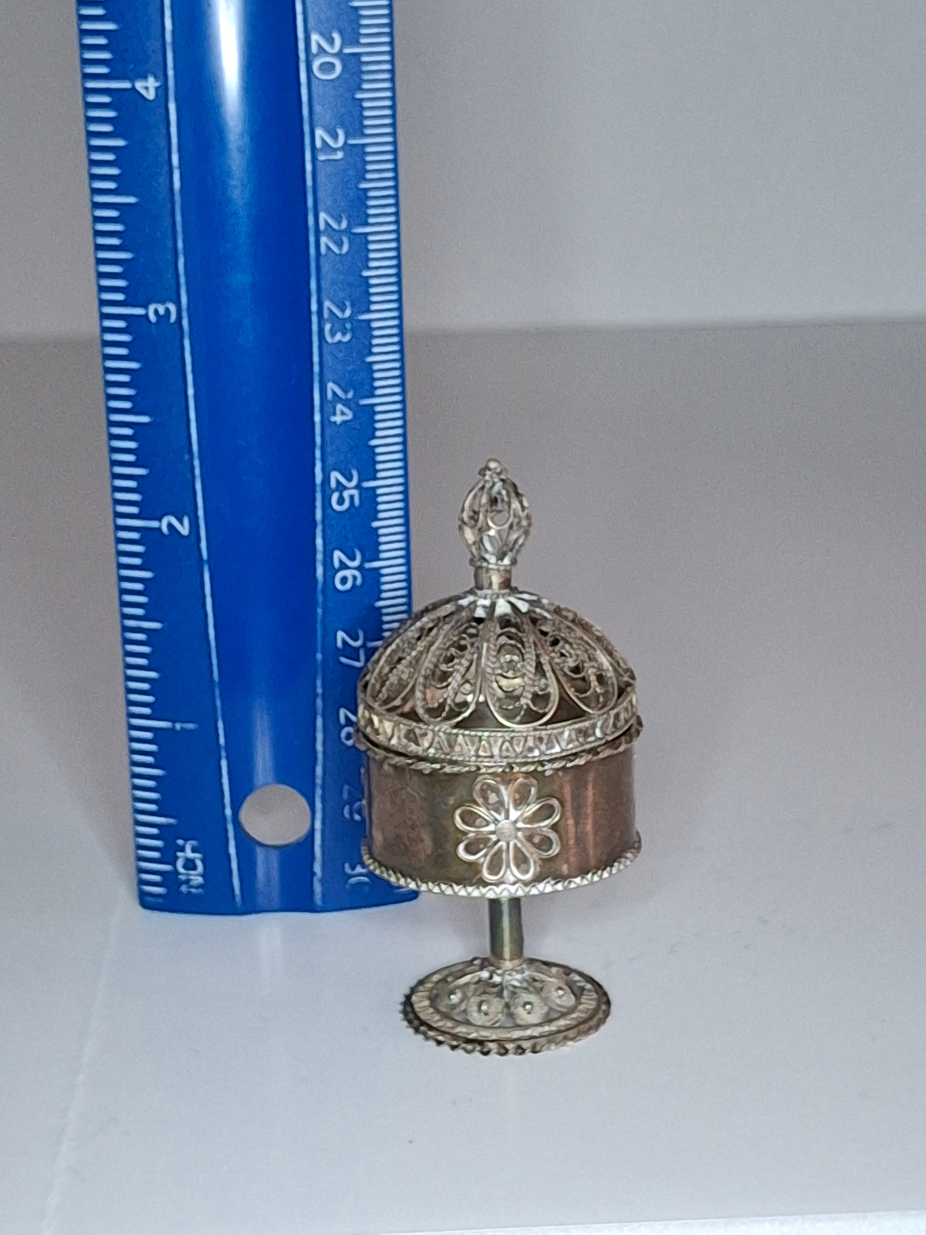 Antique Bezalel Jerusalem .935 Silver Filigree Besamim Spice Box Judaica c.1920s Israel
