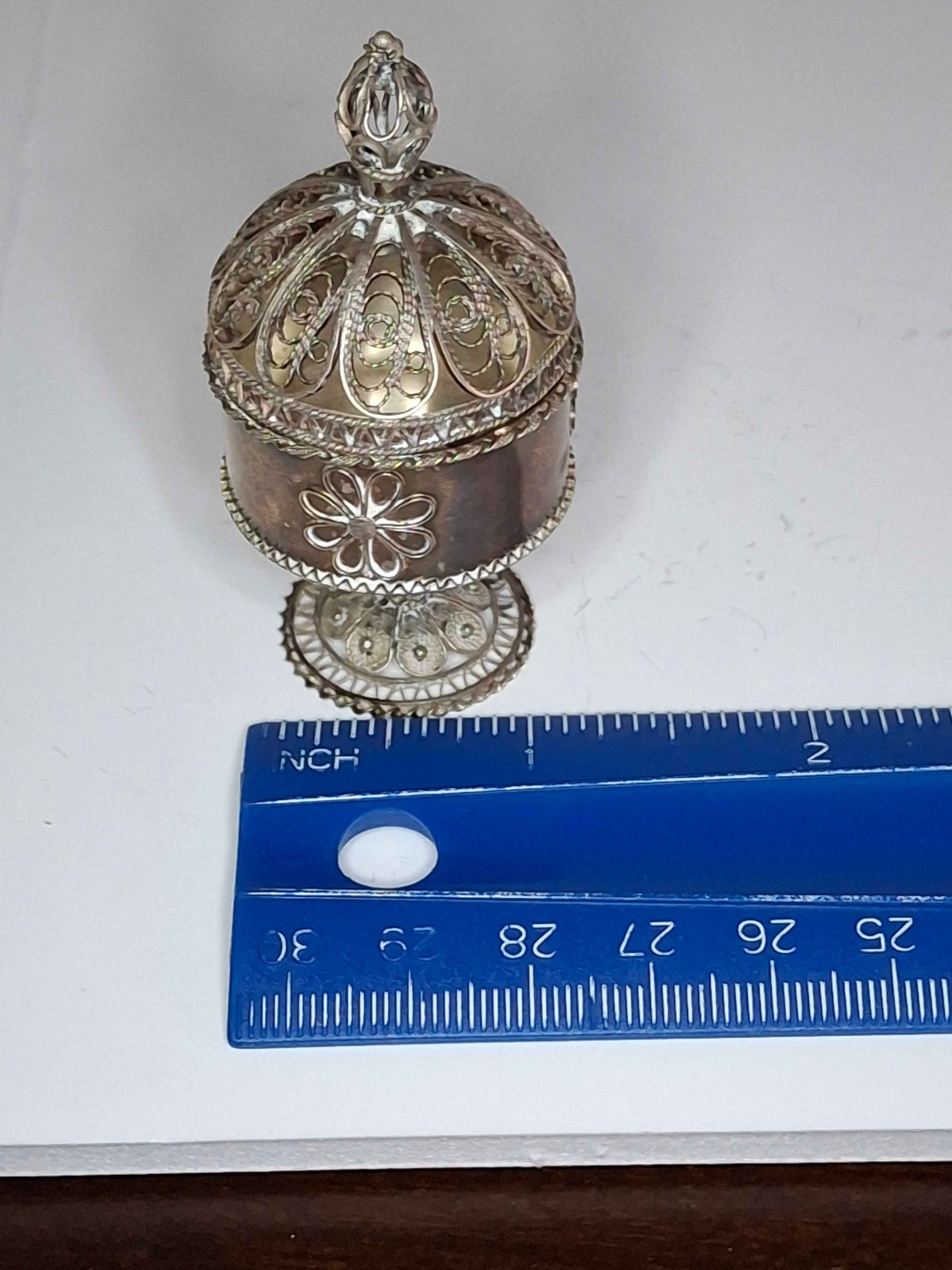 Antique Bezalel Jerusalem .935 Silver Filigree Besamim Spice Box Judaica c.1920s Israel