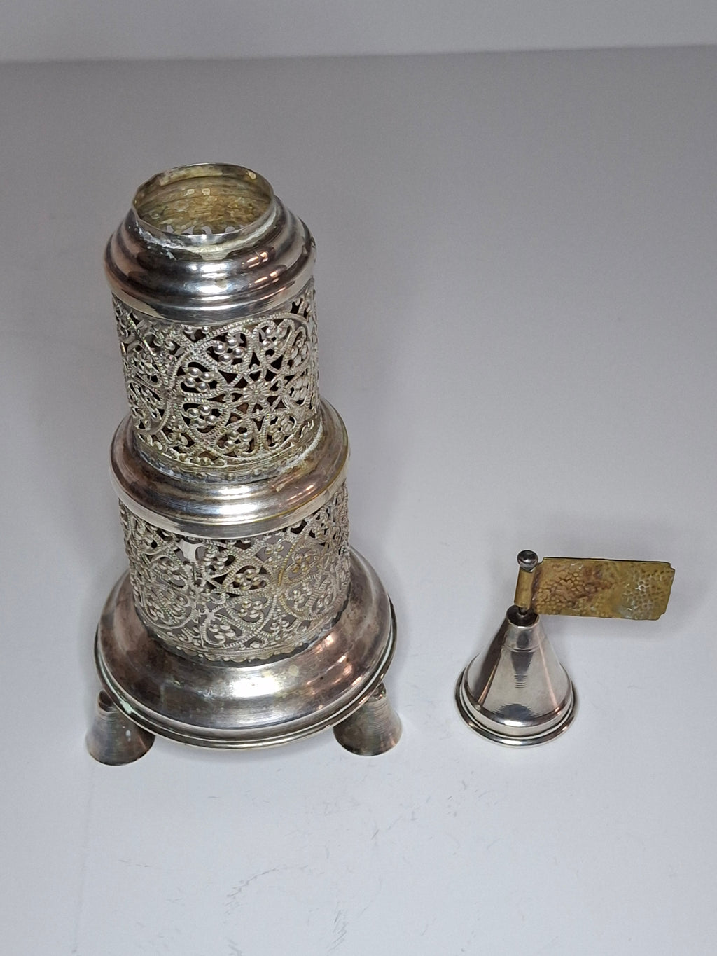 Vintage Judaica Havdalah Besamim Spice Tower - Silver Plated, Filigree, Hebrew Collectible