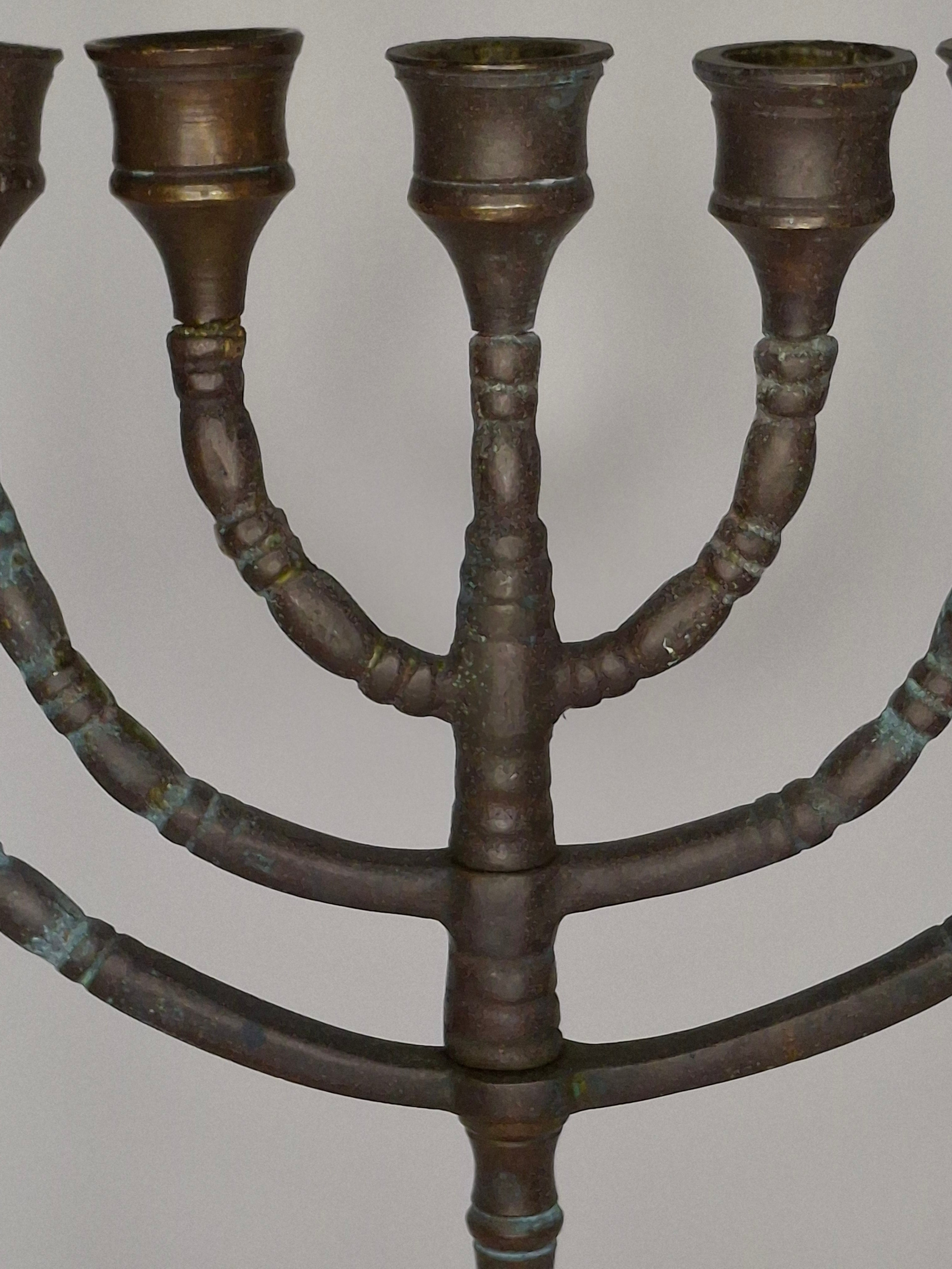 Antique 19th Century Bronze 7-Branch Temple Menorah with Heavy Verdigris Patina – ca. 1880–1910 Judaica