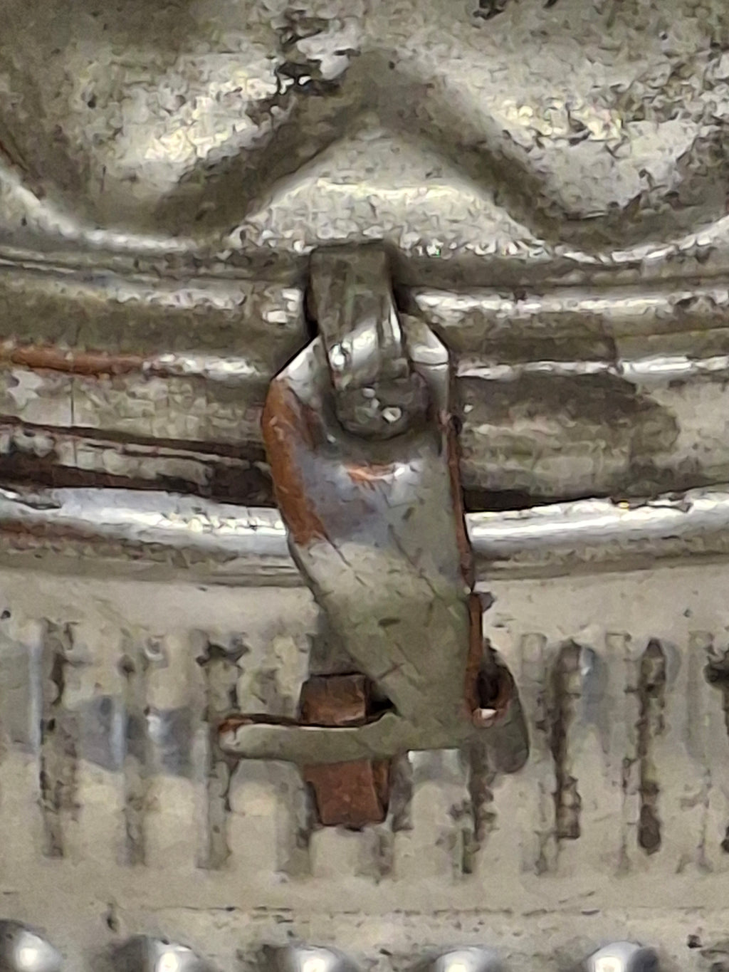 Vintage Early 20th Century Tin Etrog Box Embossed Judaica Sukkot w/ Brass Handle & Hinge – Bezalel Style