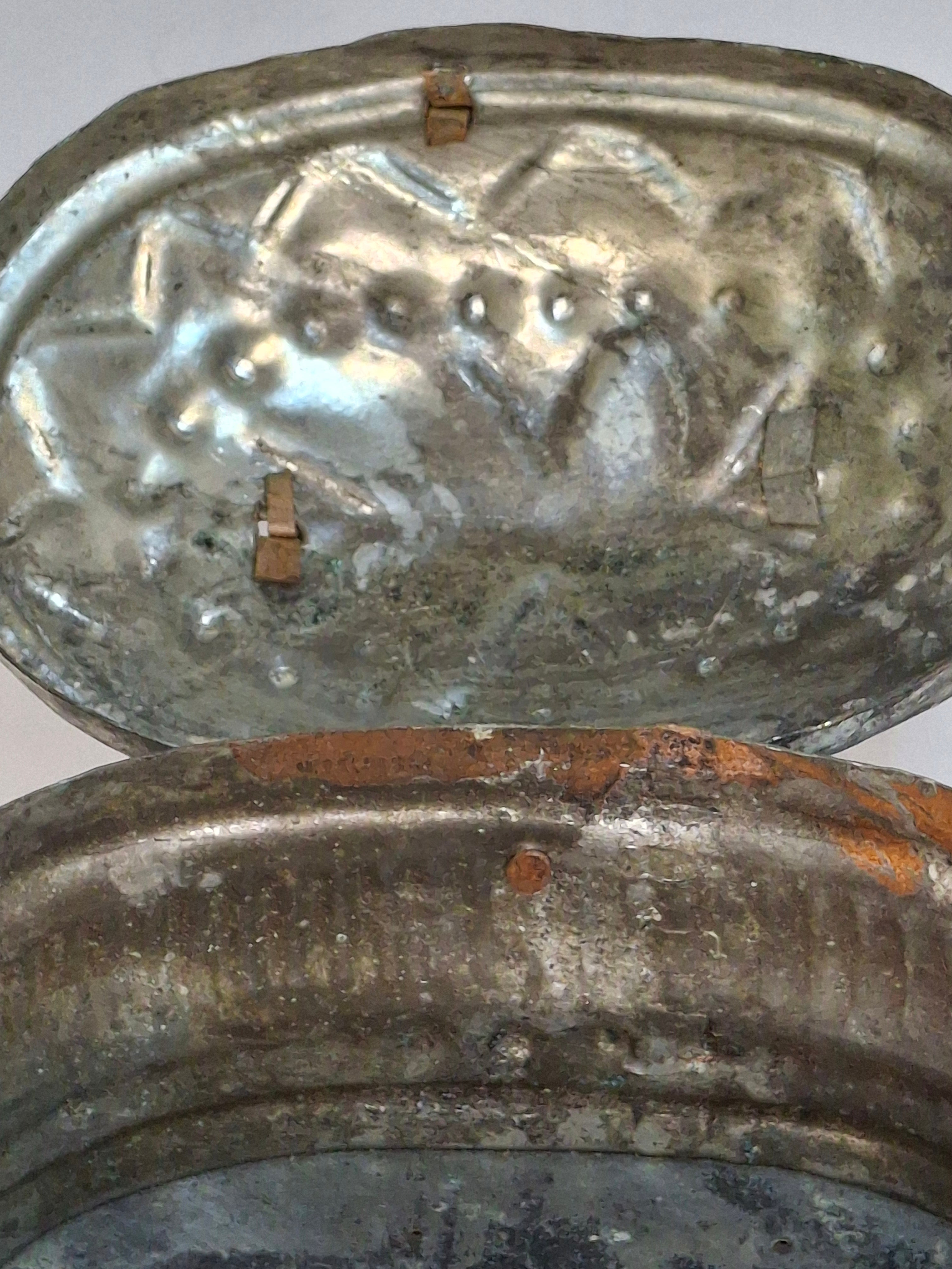 Vintage Early 20th Century Tin Etrog Box Embossed Judaica Sukkot w/ Brass Handle & Hinge – Bezalel Style