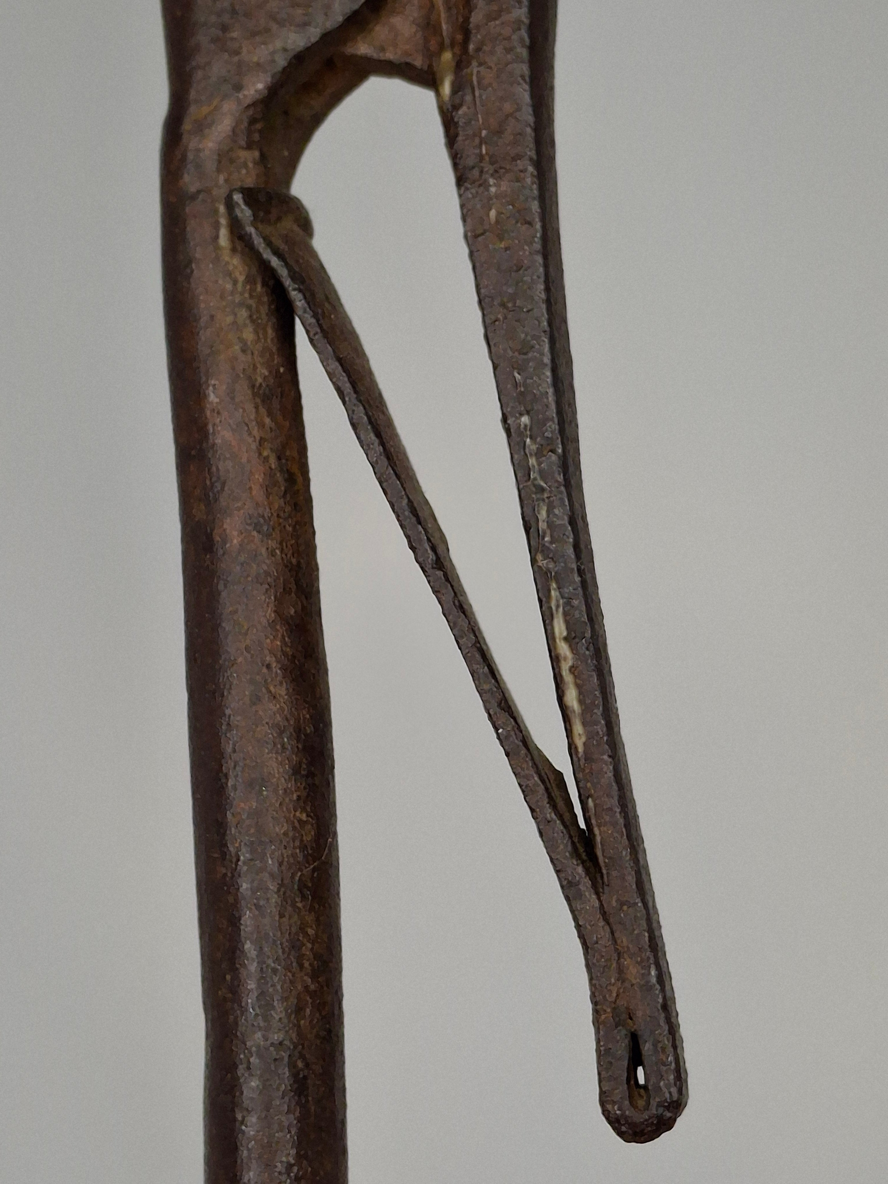 Rare and Exceptional Revolutionary War / War of 1812 Hand-Forged Iron Splint Holder – Perfect Working Spring – ca. 1770–1820