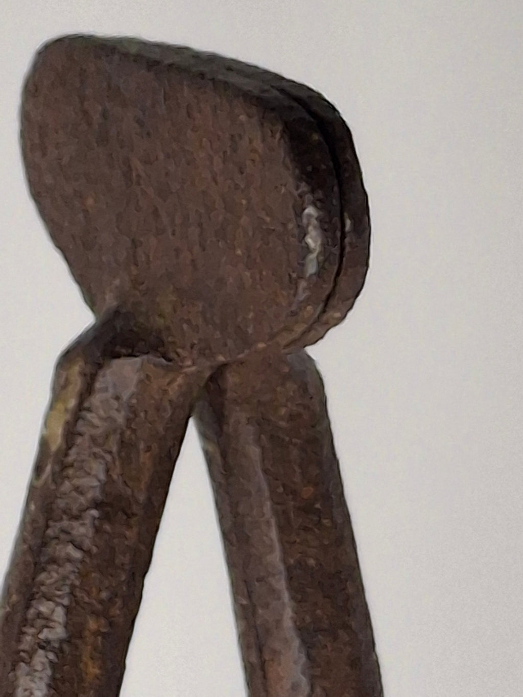 Rare and Exceptional Revolutionary War / War of 1812 Hand-Forged Iron Splint Holder – Perfect Working Spring – ca. 1770–1820