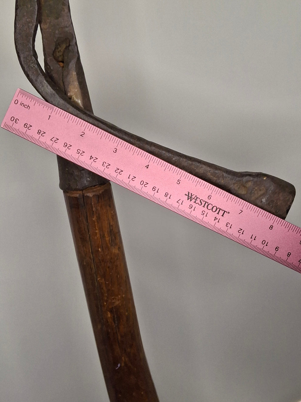 Exceptional and Rare Early American Wrought Iron Standing Rushlight / Splint Holder on Original Turned Wood Base – c.1780-1820 New England