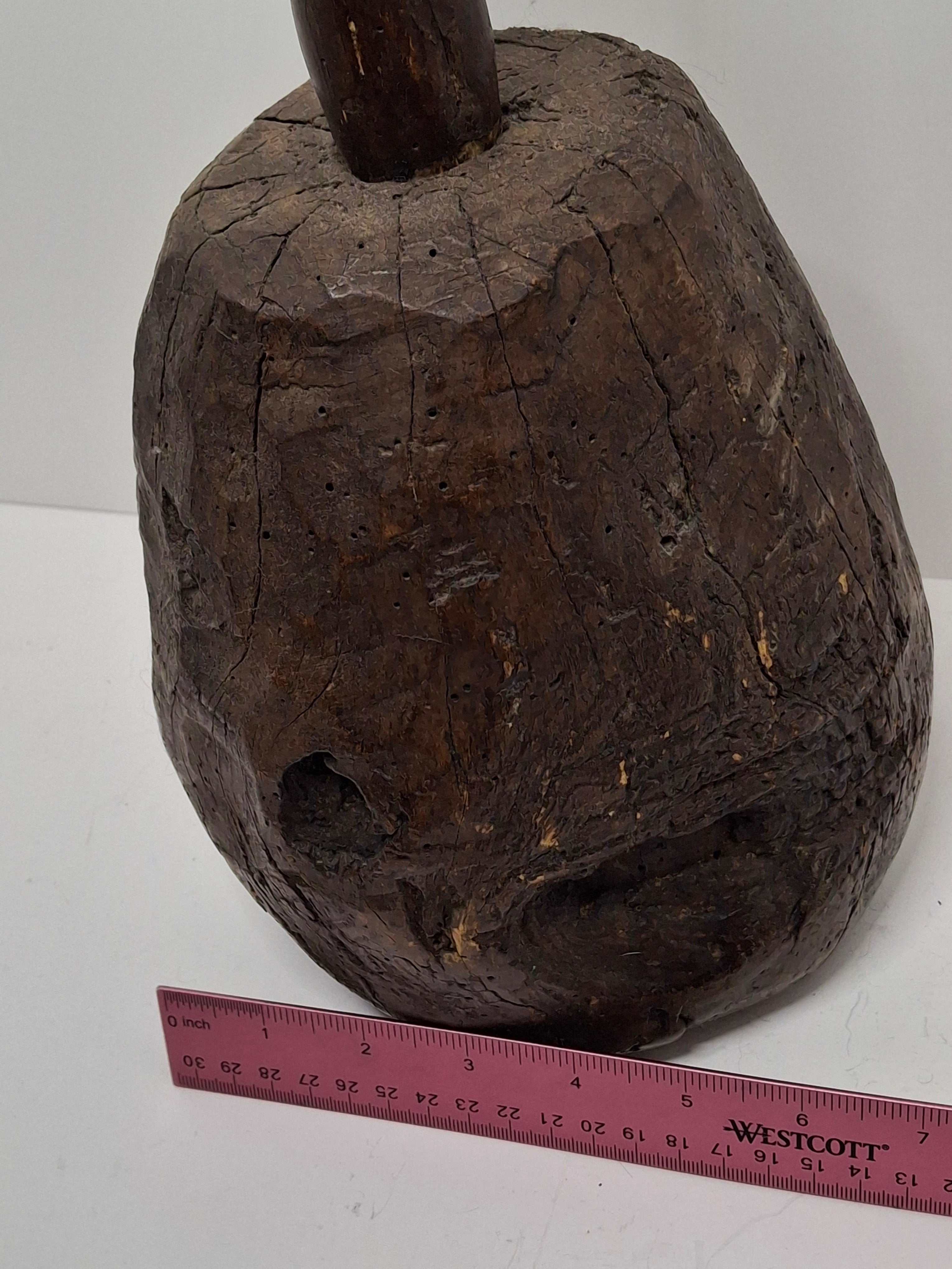 Exceptional 18th Century British Wrought Iron Rushlight Splint Holder w/Stylized Lozenge Registry Hallmark & Original Wooden Stump Base – Tall Primitive Lighting