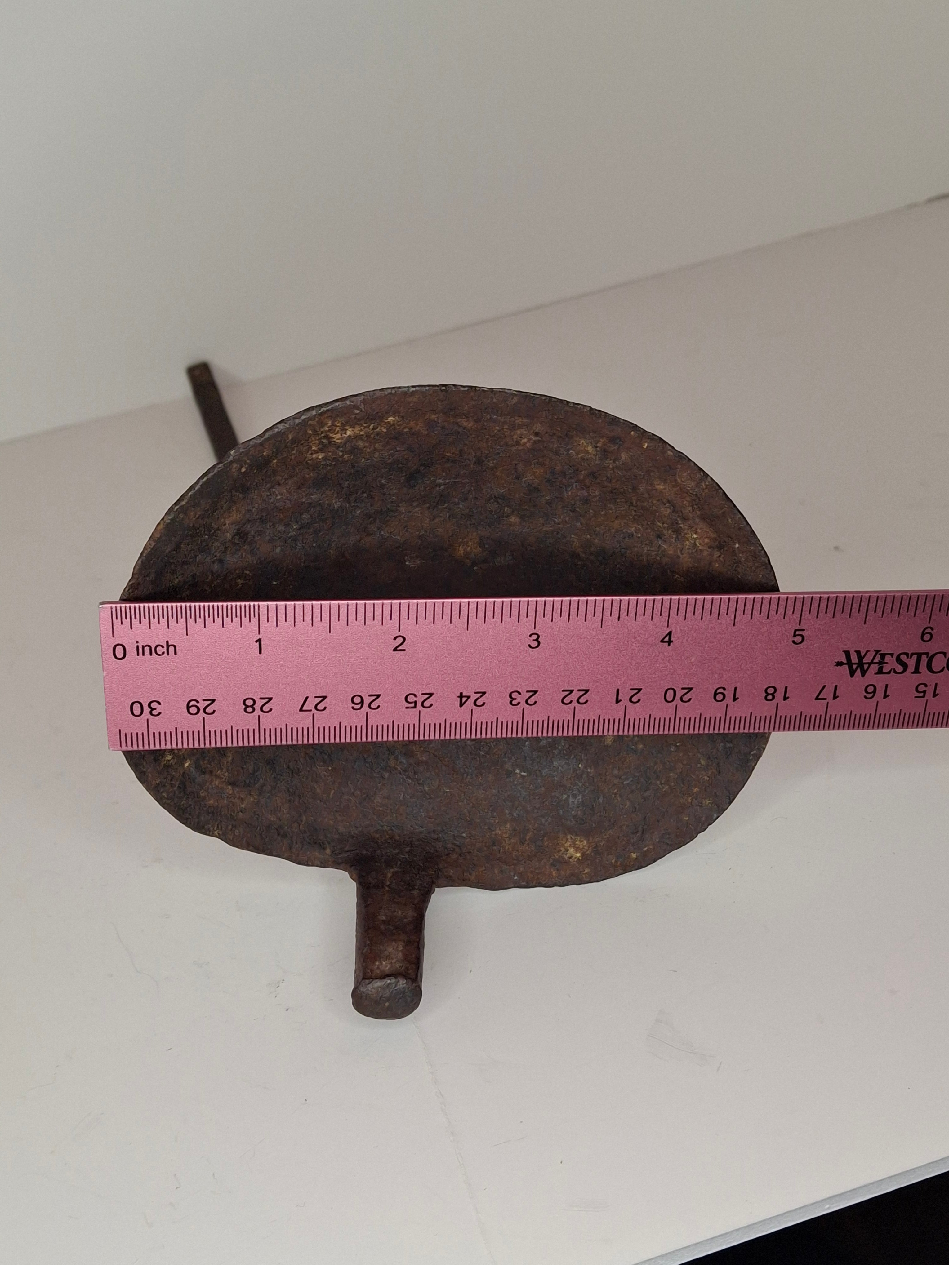 Authentic 9th–12th Century Viking Iron Spiked Fat Lamp – Hand-Forged One-Piece Construction, European, Provenance