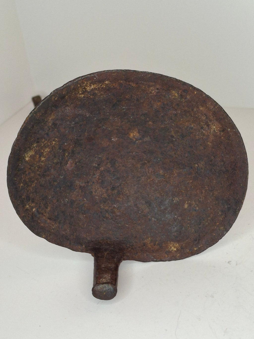 Authentic 9th–12th Century Viking Iron Spiked Fat Lamp – Hand-Forged One-Piece Construction, European, Provenance
