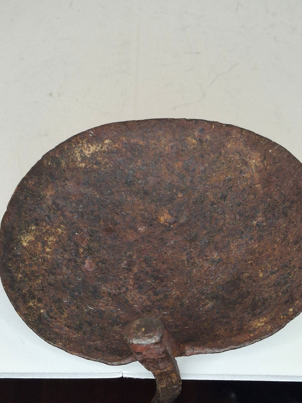 Authentic 9th–12th Century Viking Iron Spiked Fat Lamp – Hand-Forged One-Piece Construction, European, Provenance