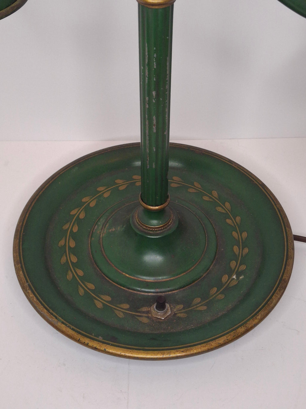 c. 1915 French Painted Tole Student Lamp Original Green & Gold, Fully Adjustable