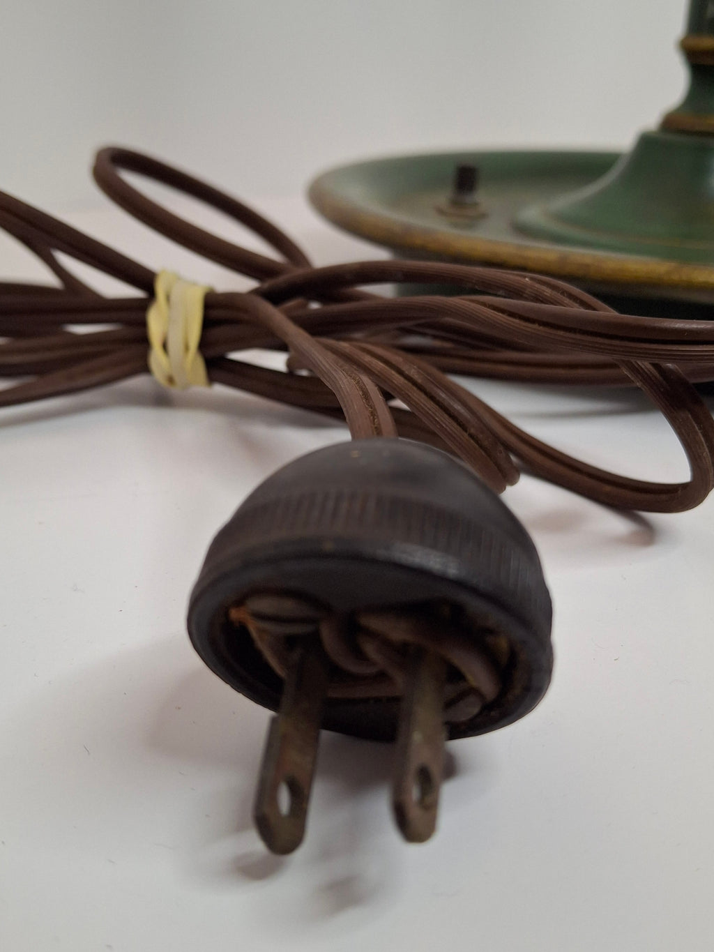 c. 1915 French Painted Tole Student Lamp Original Green & Gold, Fully Adjustable