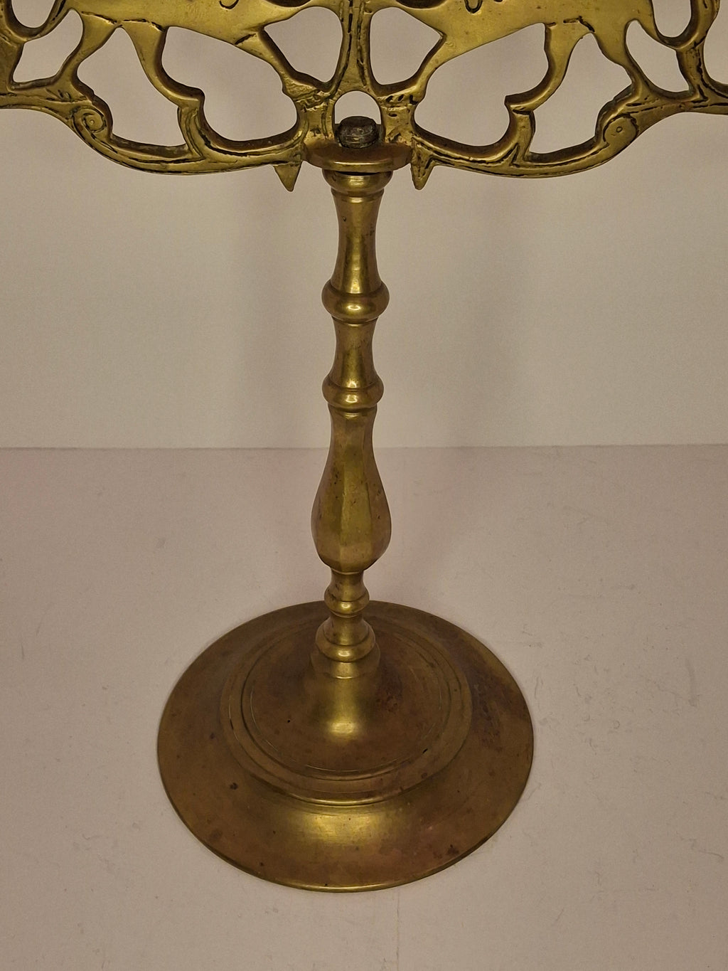 Antique 19th Century Eastern European Jewish Brass 5-Arm Sabbath Candelabrum with Mythical Bird Motifs & Original Dark Patina - Judaica