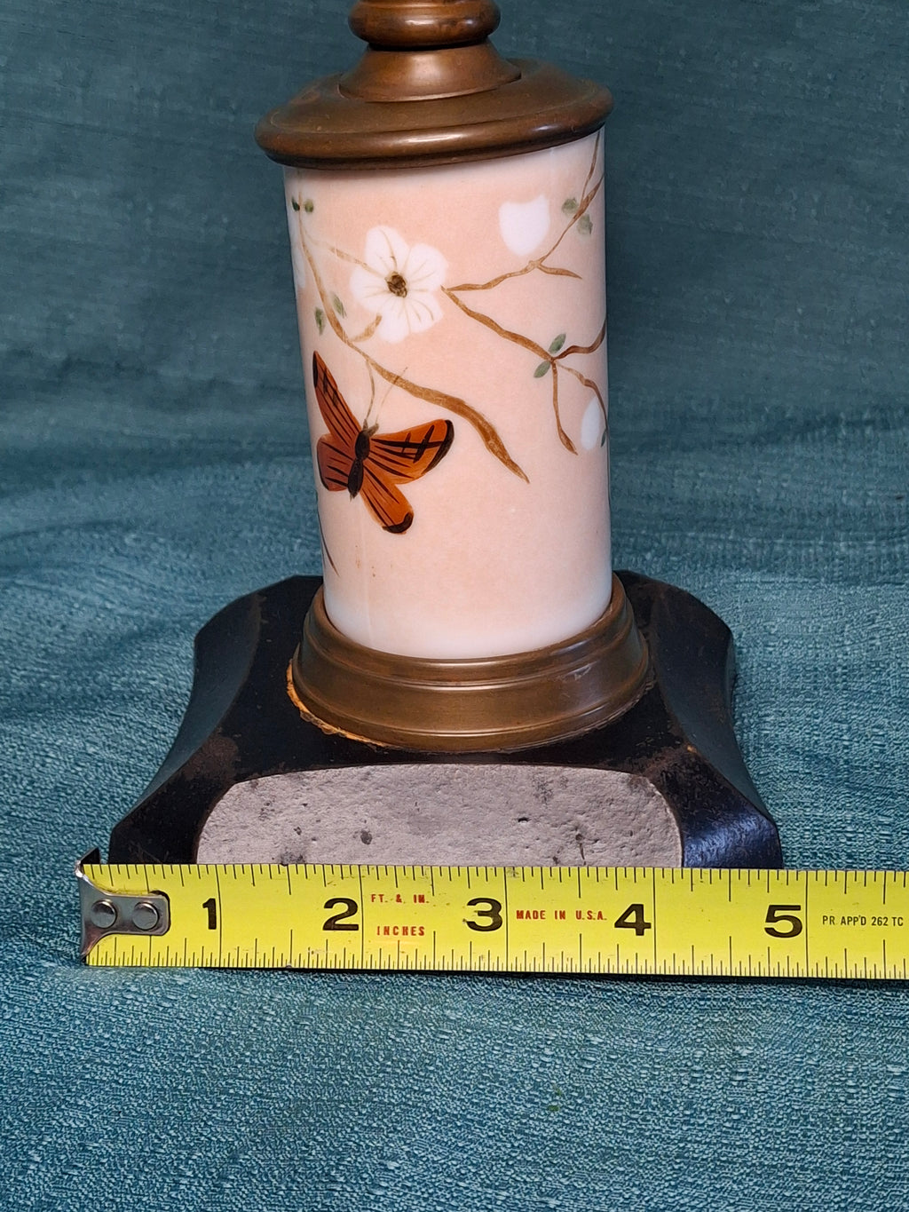 Vintage Scovill Queen Anne #2 Oil Lamp with Etched Glass Font & Painted Base