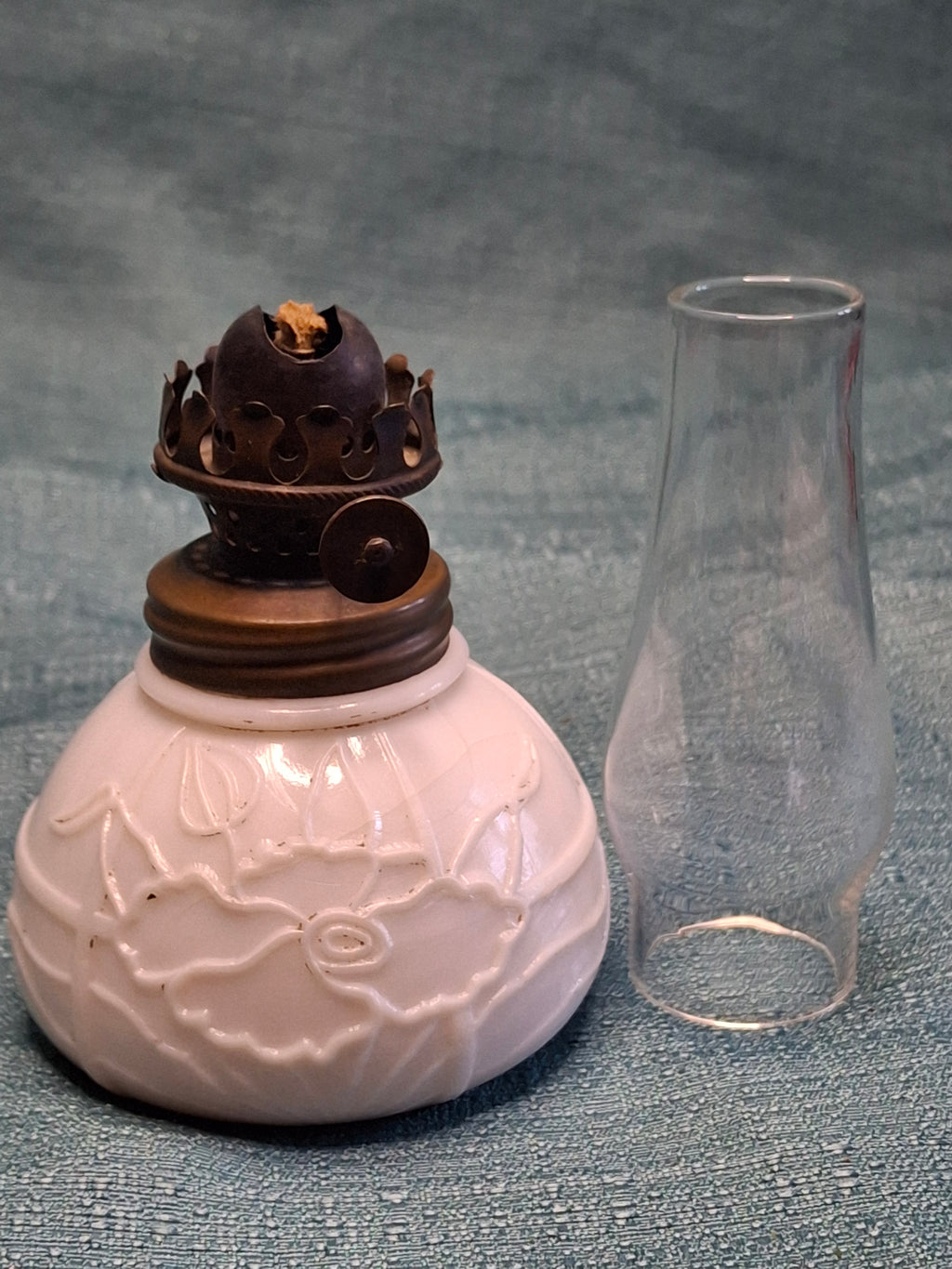 Antique Early 1900s Victorian White Porcelain Floral Kerosene Oil Lamp Brass