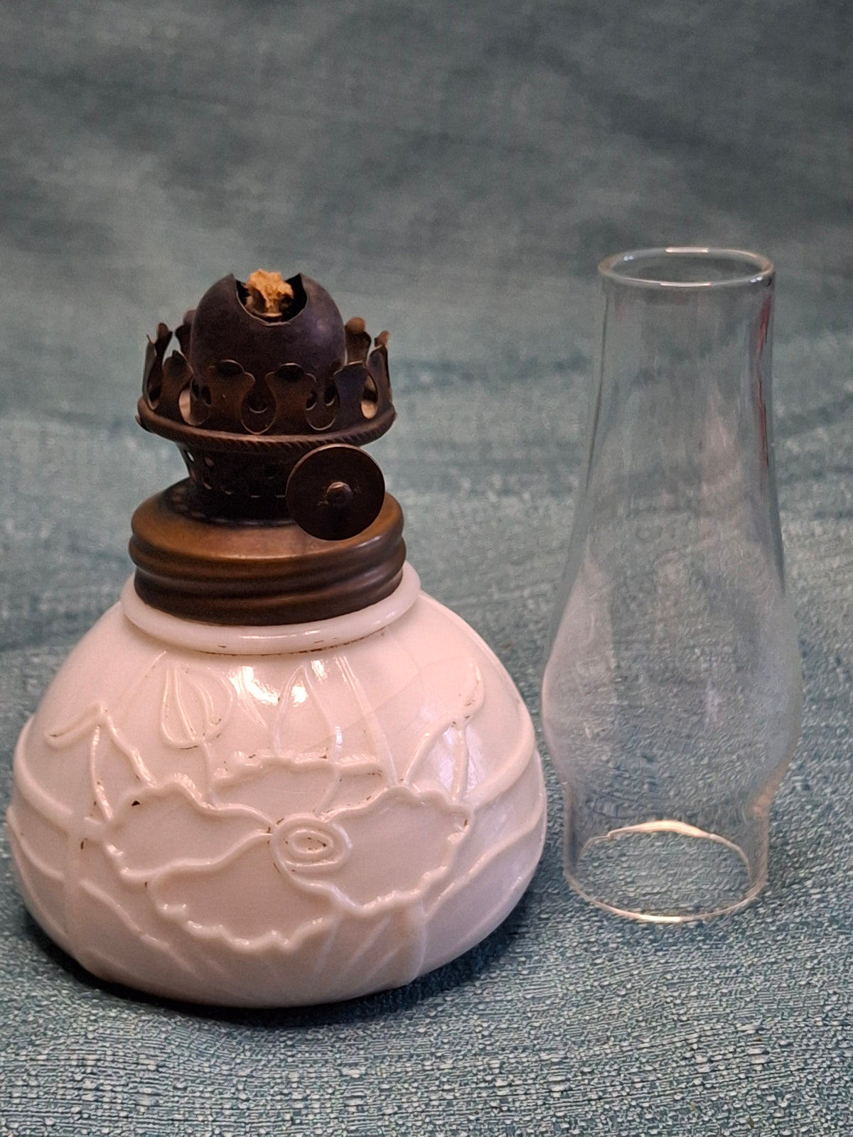 Antique Early 1900s Victorian White Porcelain Floral Kerosene Oil Lamp Brass