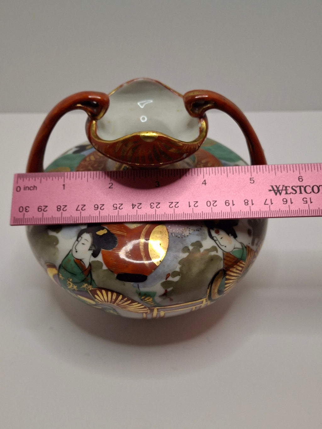 Vintage Mid-Century Japanese Kutani Porcelain Geisha Landscape Ewer Vase