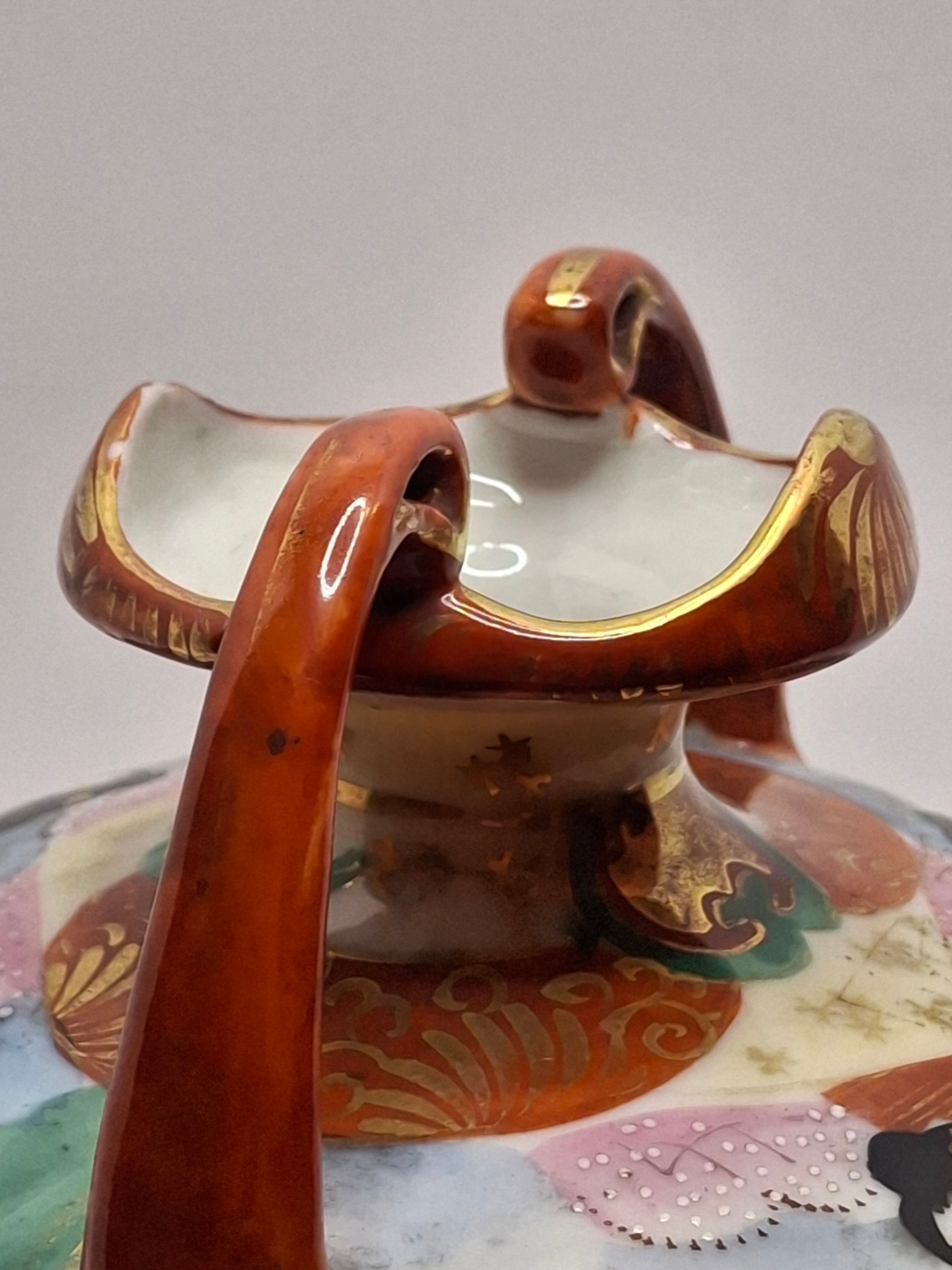 Vintage Mid-Century Japanese Kutani Porcelain Geisha Landscape Ewer Vase