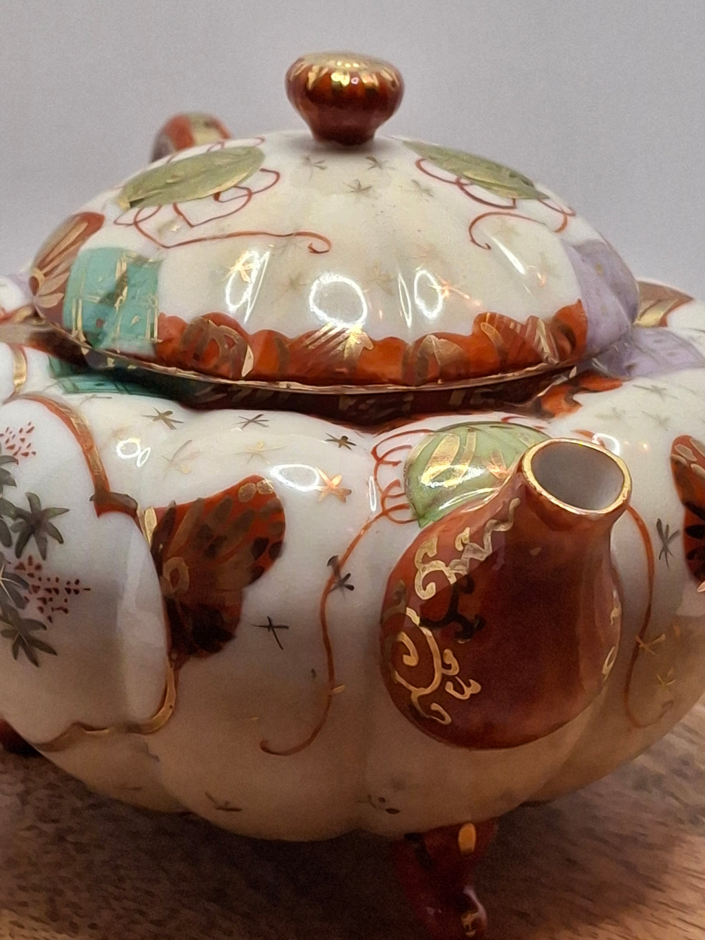Vintage Japanese Satsuma Hododa Porcelain Teapot w/ Lid - Meiji - Hand-Painted