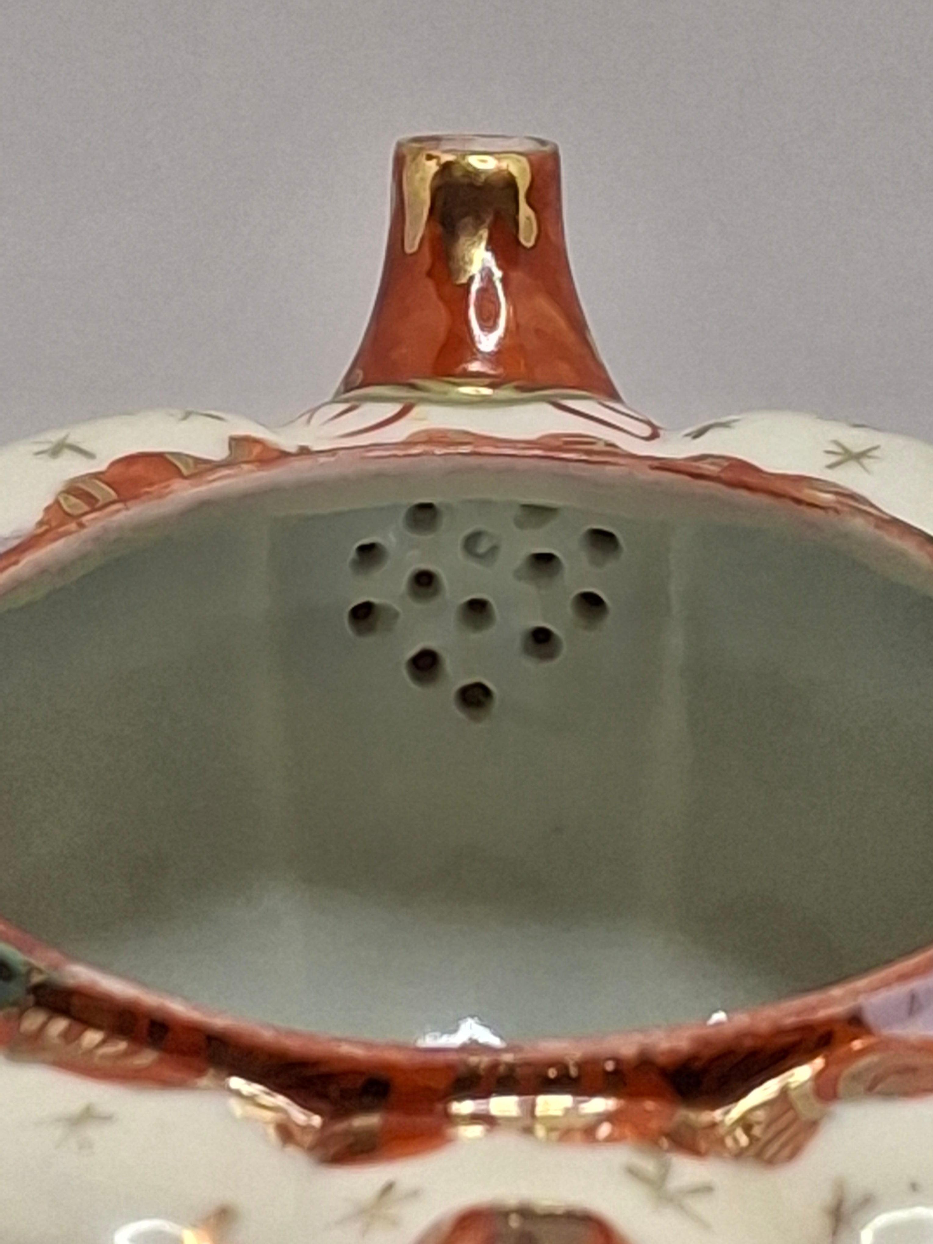 Vintage Japanese Satsuma Hododa Porcelain Teapot w/ Lid - Meiji - Hand-Painted