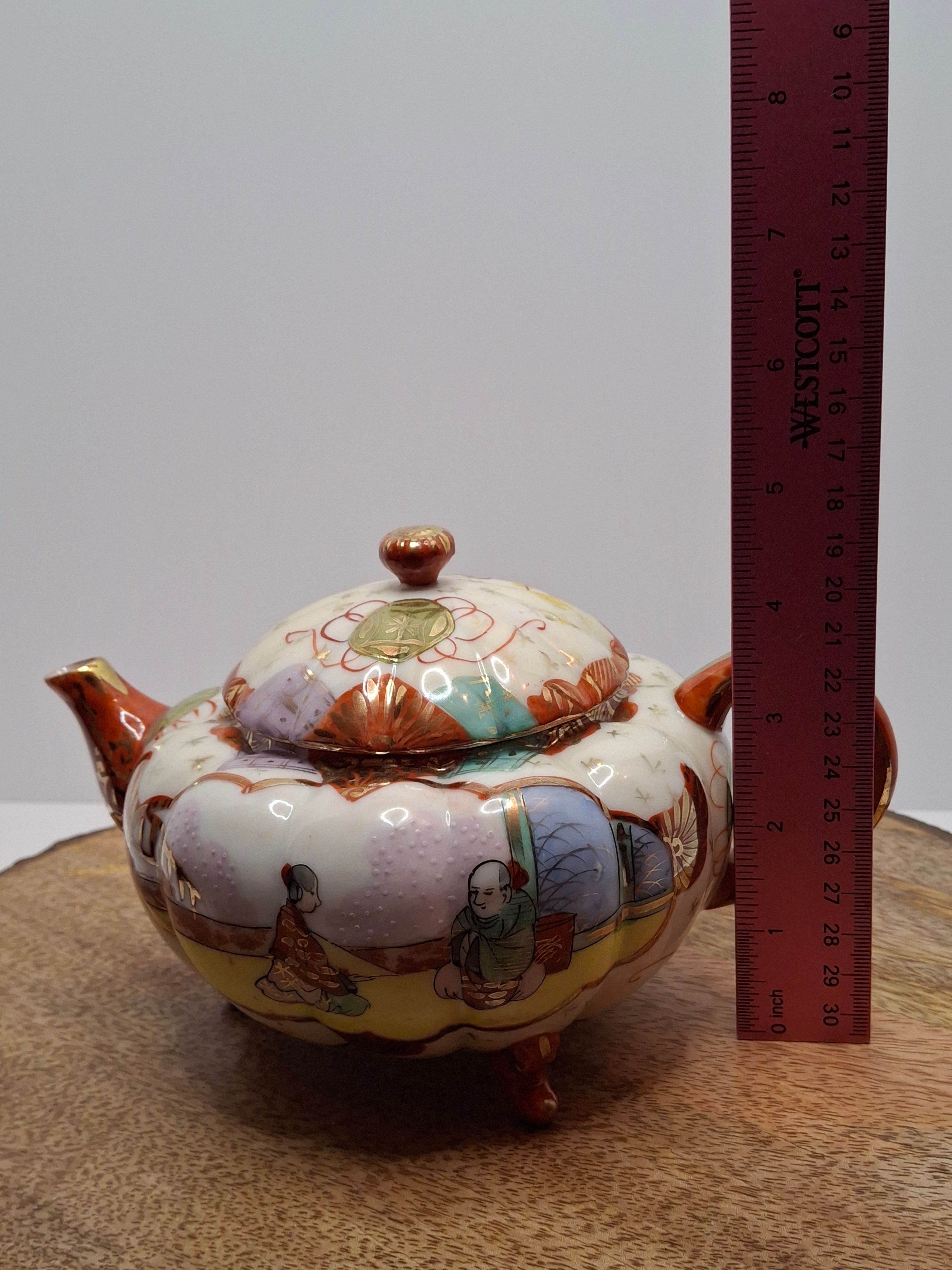 Vintage Japanese Satsuma Hododa Porcelain Teapot w/ Lid - Meiji - Hand-Painted