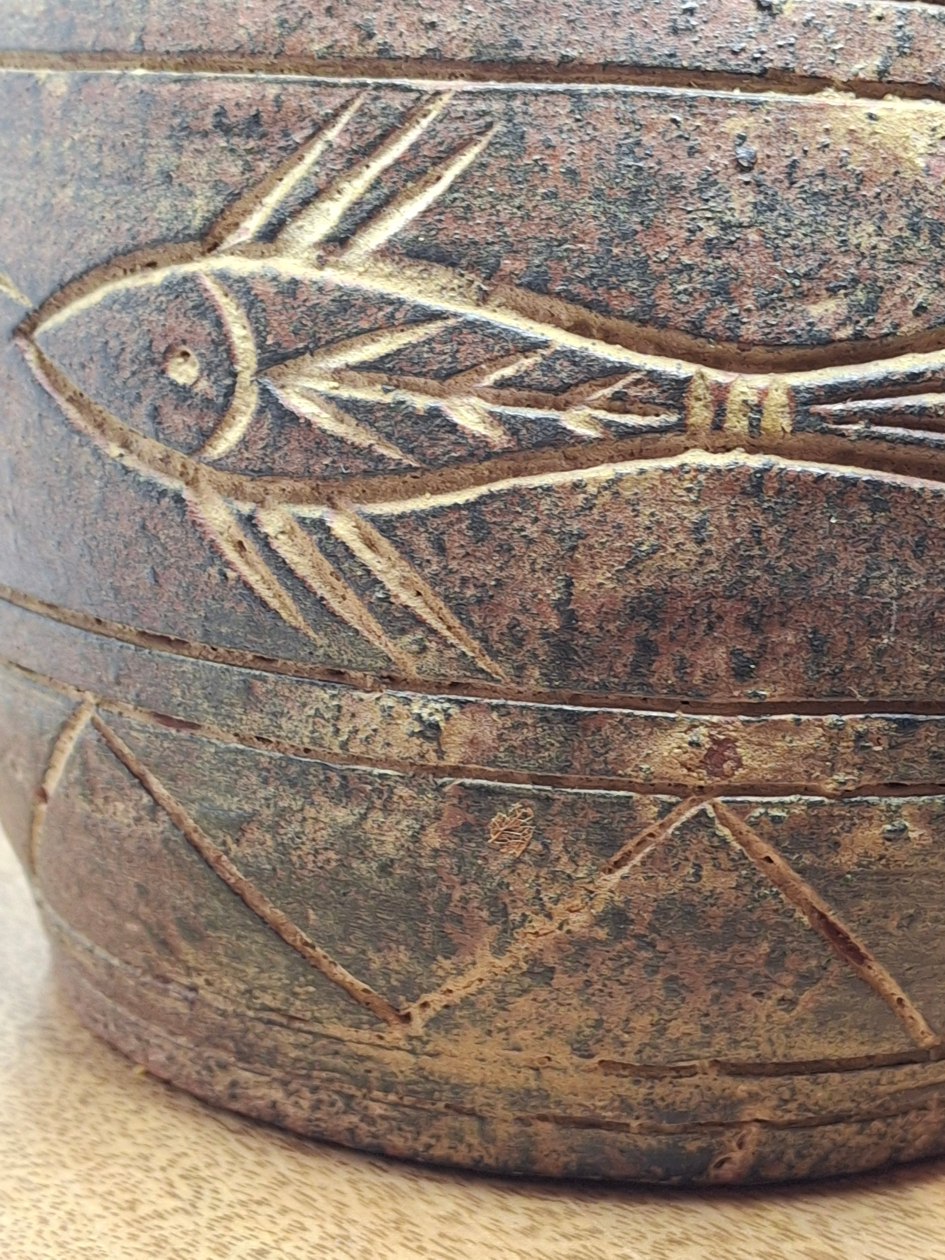 Vintage Kenyan Kisii Soapstone Vase with Incised Fish and Geometric Motifs - Hand-Carved African Gusii Art, 9.5" Tall