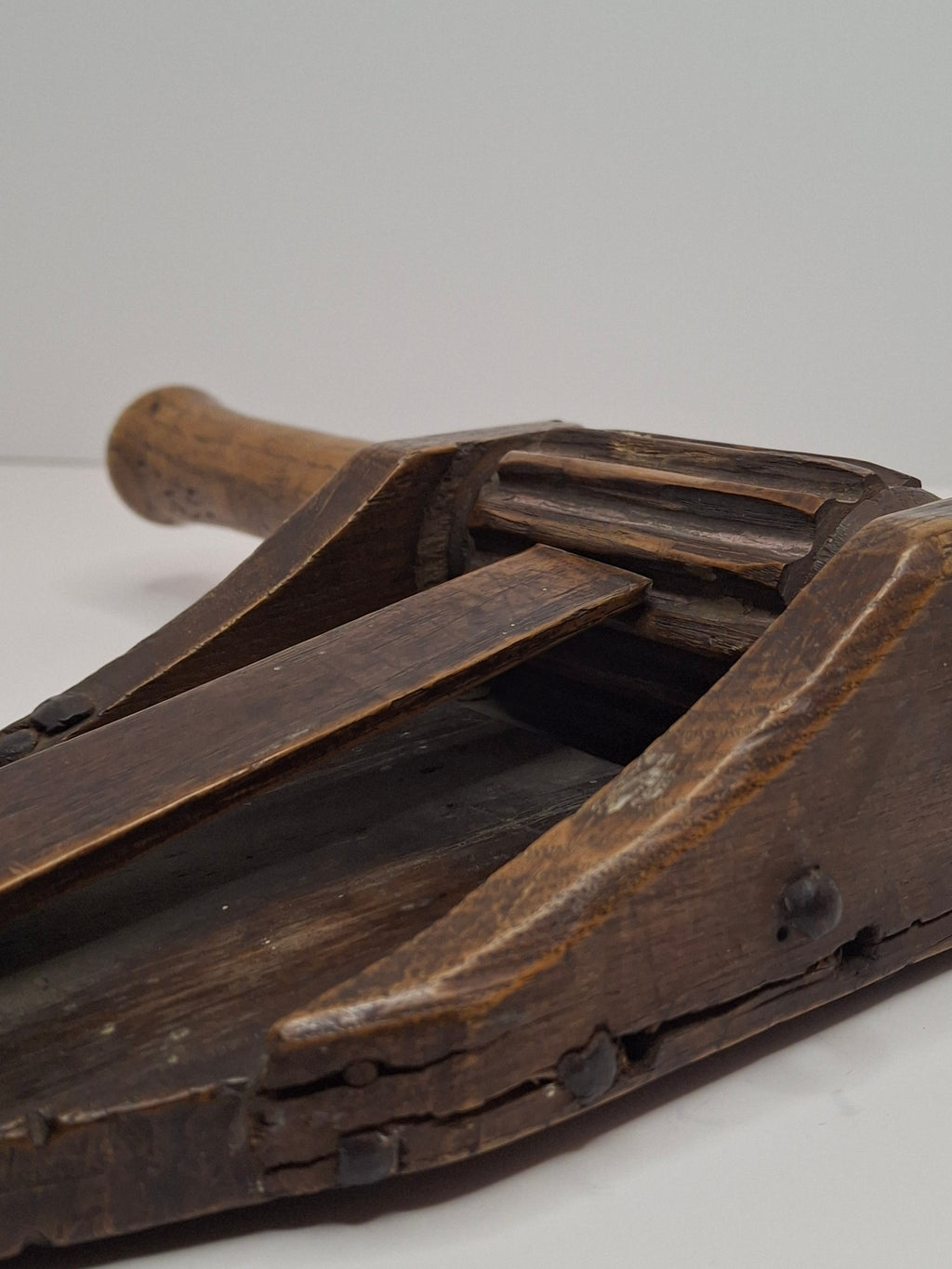 Museum Quality Extremely Rare 18th-Century Eastern European All-Wood Purim Grogger – Hand-Carved Ratchet Noisemaker, Galicia/Poland, ca. 1750-1820