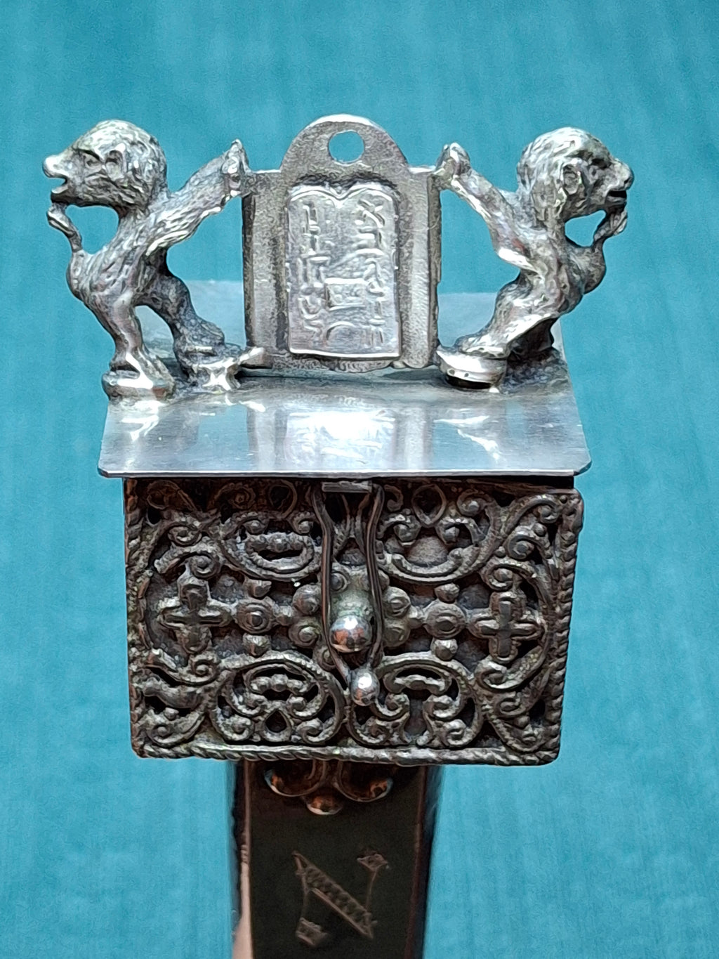 Rare Museum Quality Antique Warsaw Russian Empire Silver Torah Pointer (Yad) with Integrated Besamim Spice Box, Hallmarked 1878 by Assayer Josef Sosnkowski (OC), 84 Zolotniki, Warsaw Horse Head Mark