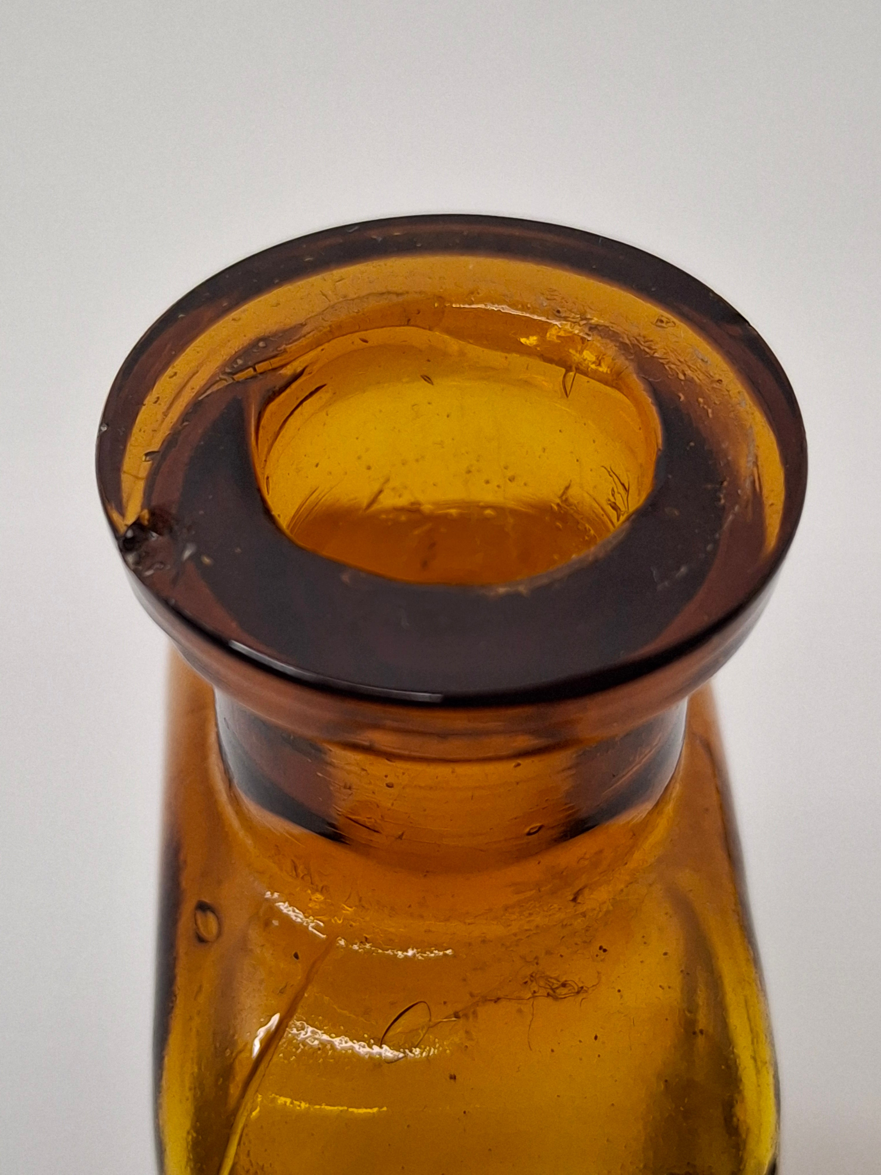 Antique Amber Glass Apothecary Medicine Bottle - John Wyeth & Brother Philadelphia - Embossed WYETH 16 on Base - 4" Tall Vintage Collectible