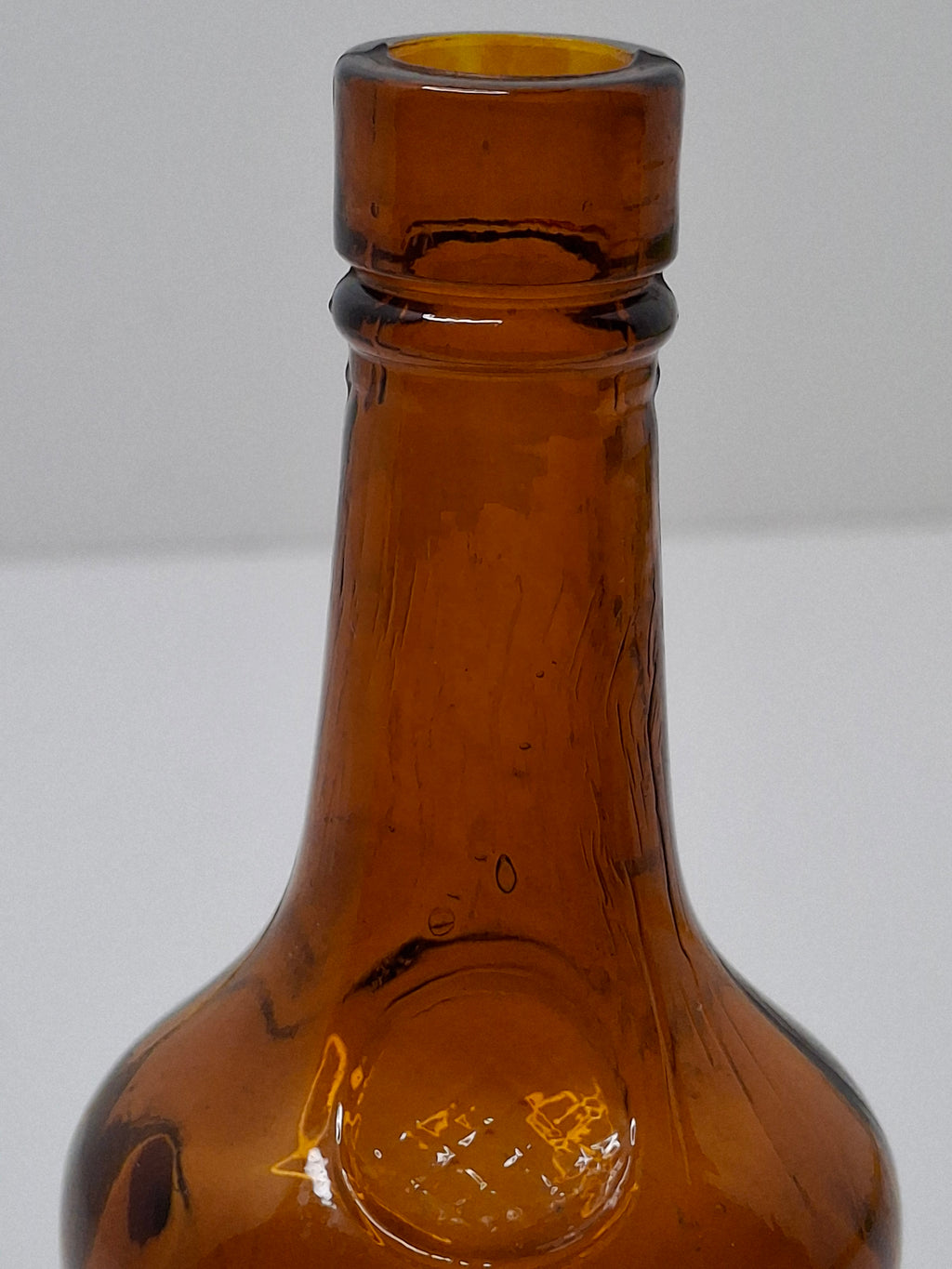 Antique Miniature Amber Glass Chemist Apothecary Bottle - Davey & Moore, England