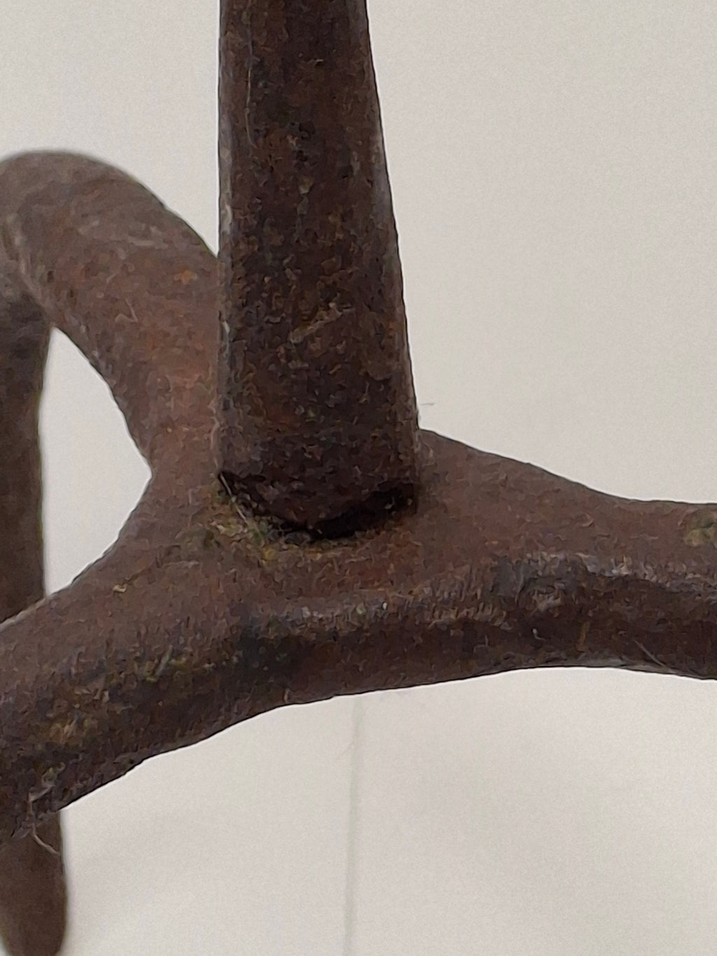 Museum Quality Antique 18th Century Hand-Wrought Iron Adjustable Four-Wick Grease or Lard Lamp with extremely Rare Pin-and-Hole Adjustment System
