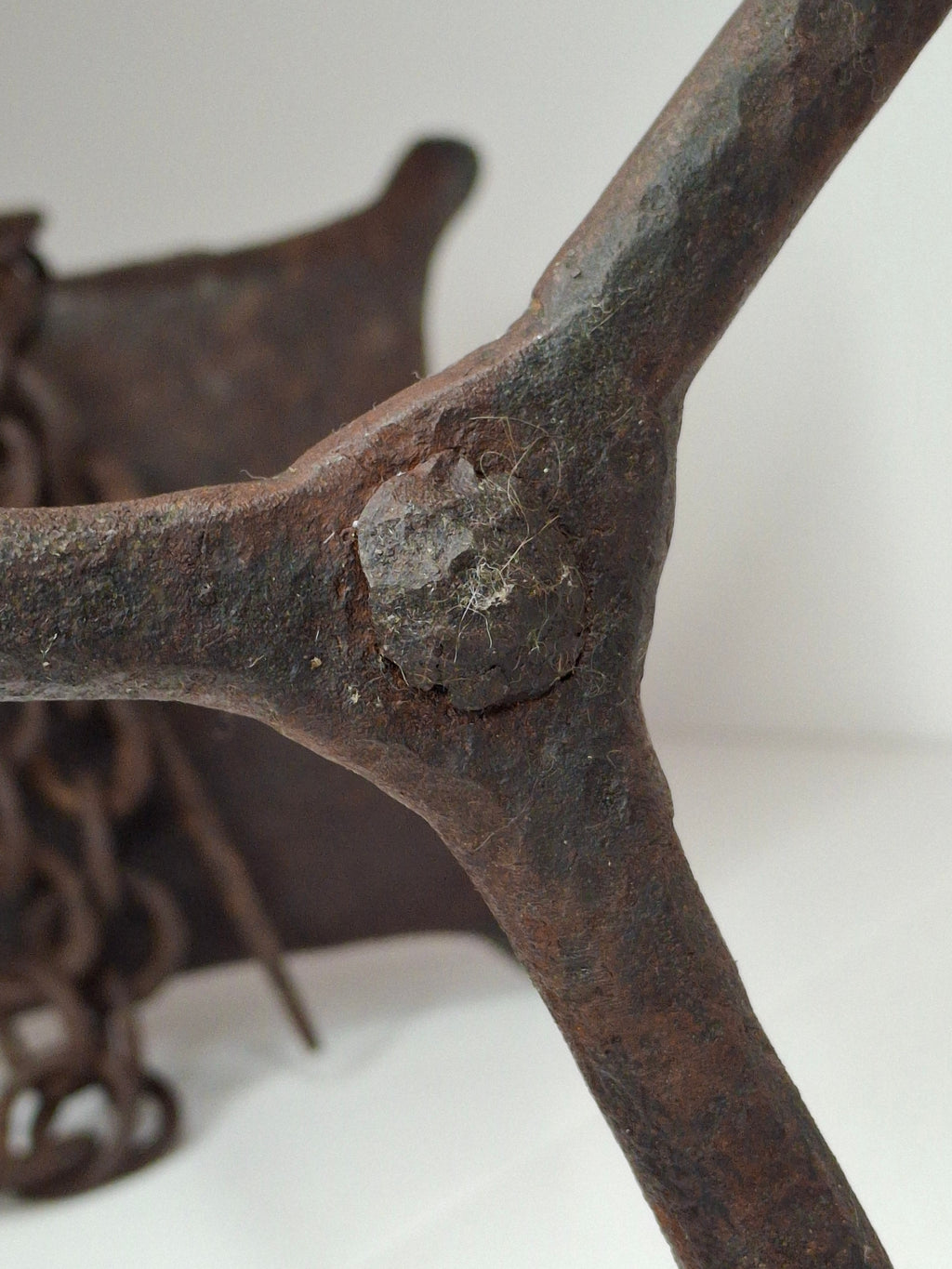 Museum Quality Antique 18th Century Hand-Wrought Iron Adjustable Four-Wick Grease or Lard Lamp with extremely Rare Pin-and-Hole Adjustment System
