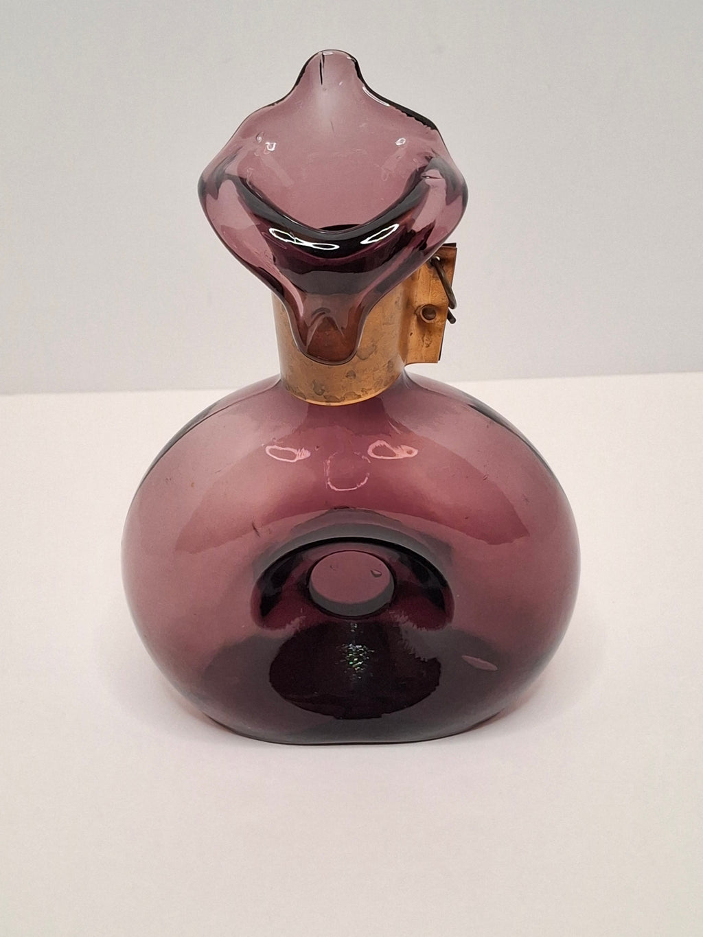 Mid-Century Italian Empoli Hand-Blown Amethyst Glass Decanter w/ Thumb Dimple Brass Collar