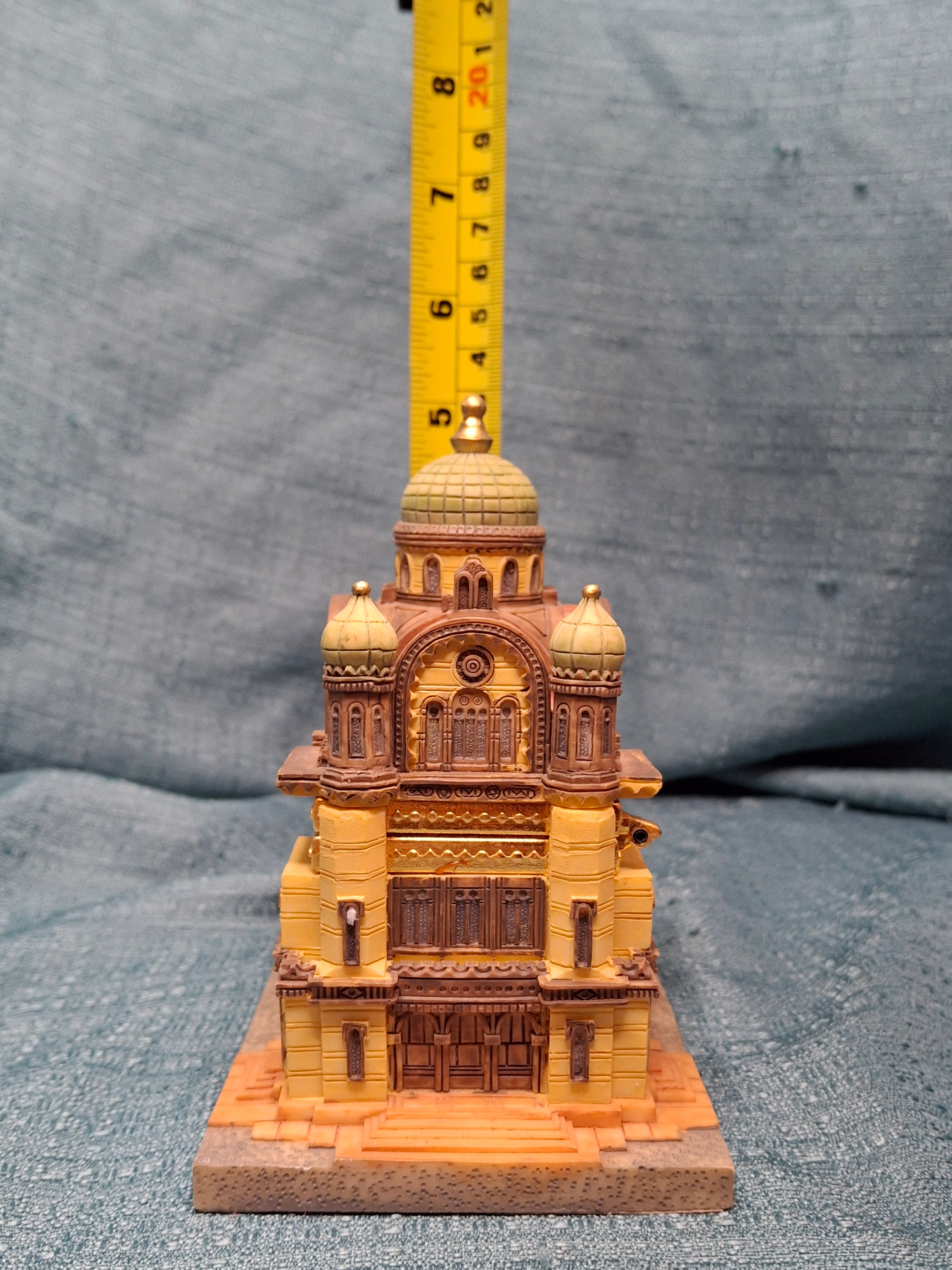 Vintage Hand-Painted Ceramic Trinket/Jewelry Box - Replica of the Great Synagogue of Florence, Italy (Tempio Israelitico) - Majestic Giftware Style