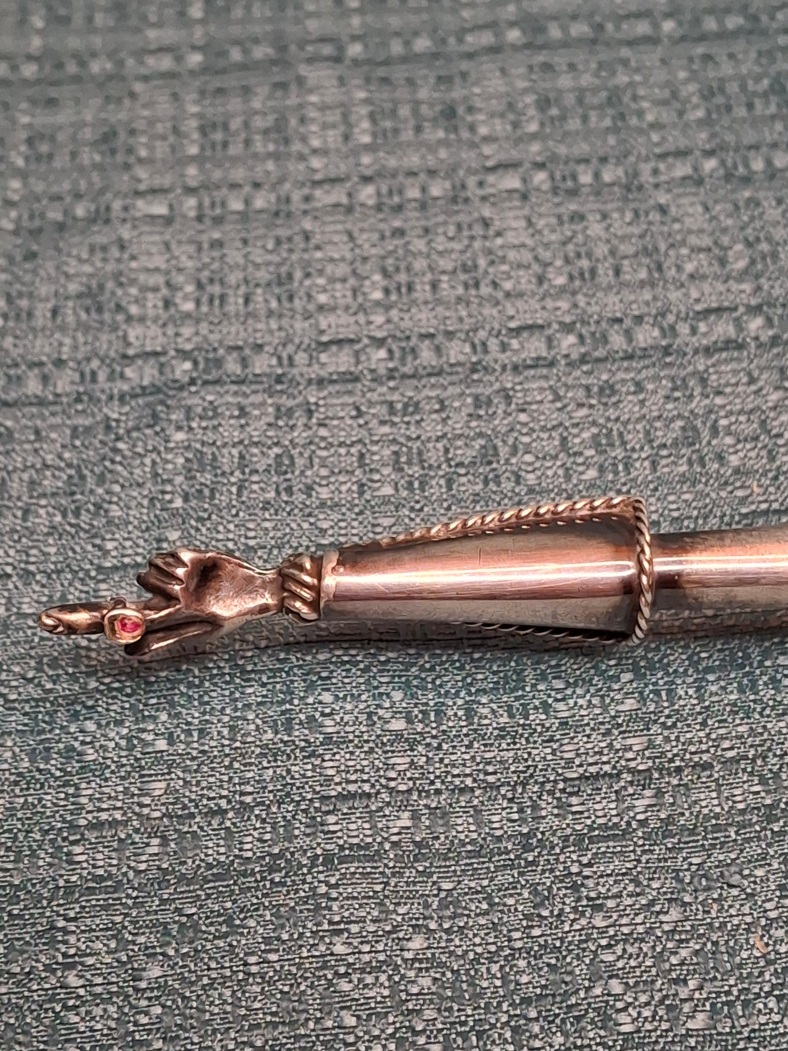 Antique Russian Silver Torah Pointer Yad with Lion Finial and Grapevine Motif, Moscow 1878