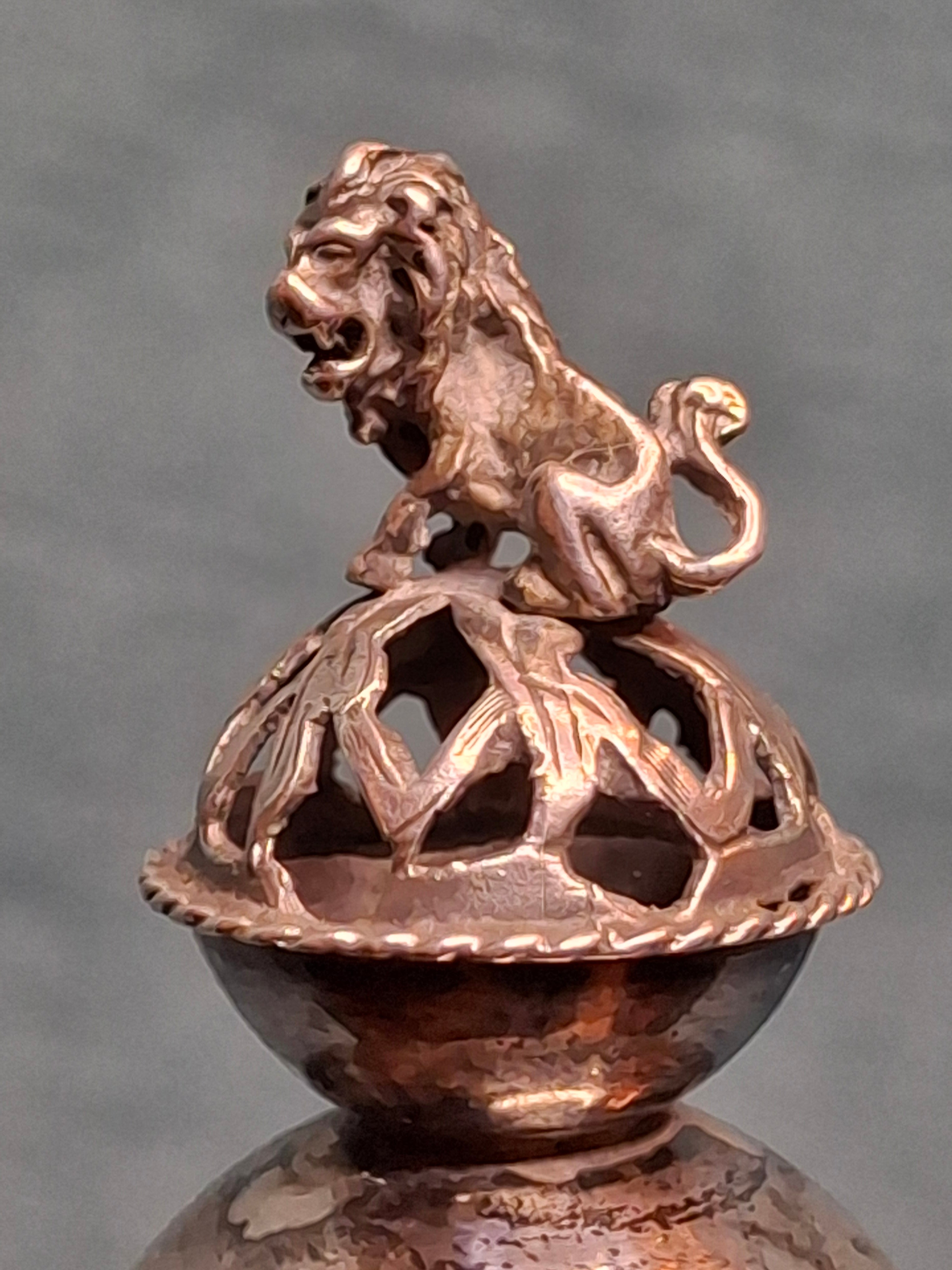 Antique Russian Silver Torah Pointer Yad with Lion Finial and Grapevine Motif, Moscow 1878