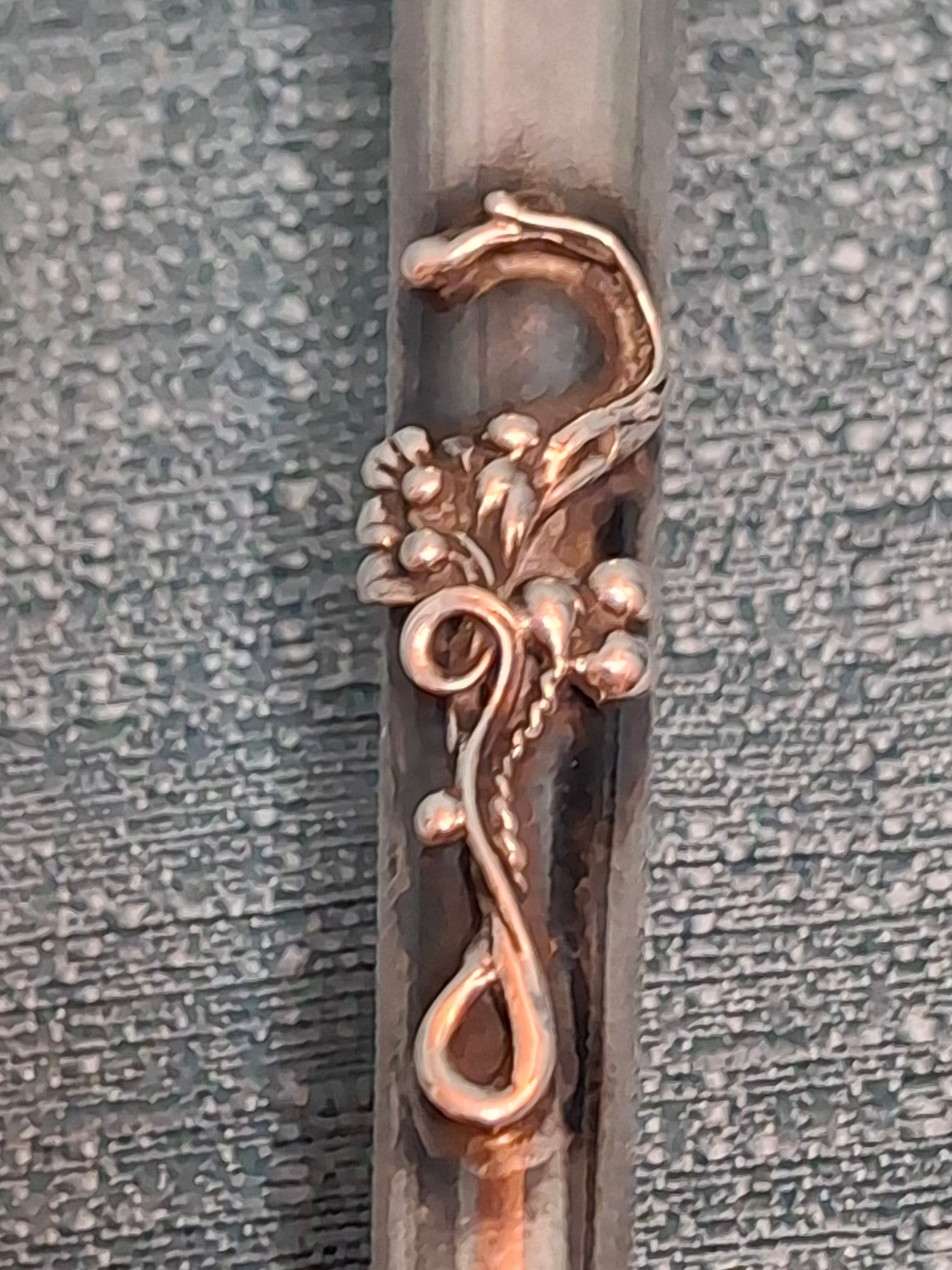 Antique Russian Silver Torah Pointer Yad with Lion Finial and Grapevine Motif, Moscow 1878