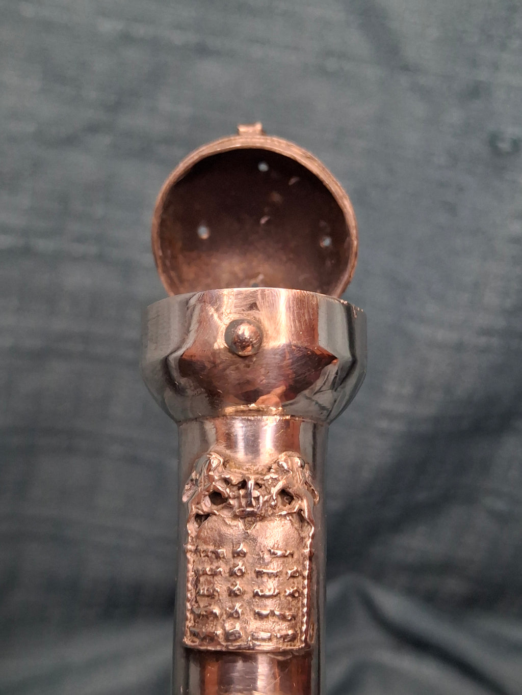 Museum Quality Antique Russian 84 Silver Judaica Torah Pointer Yad with Besamim Spice Holder, Lion Finial, Star of David, Ten Commandments, Red Stone, 1.9 oz, c. 1890