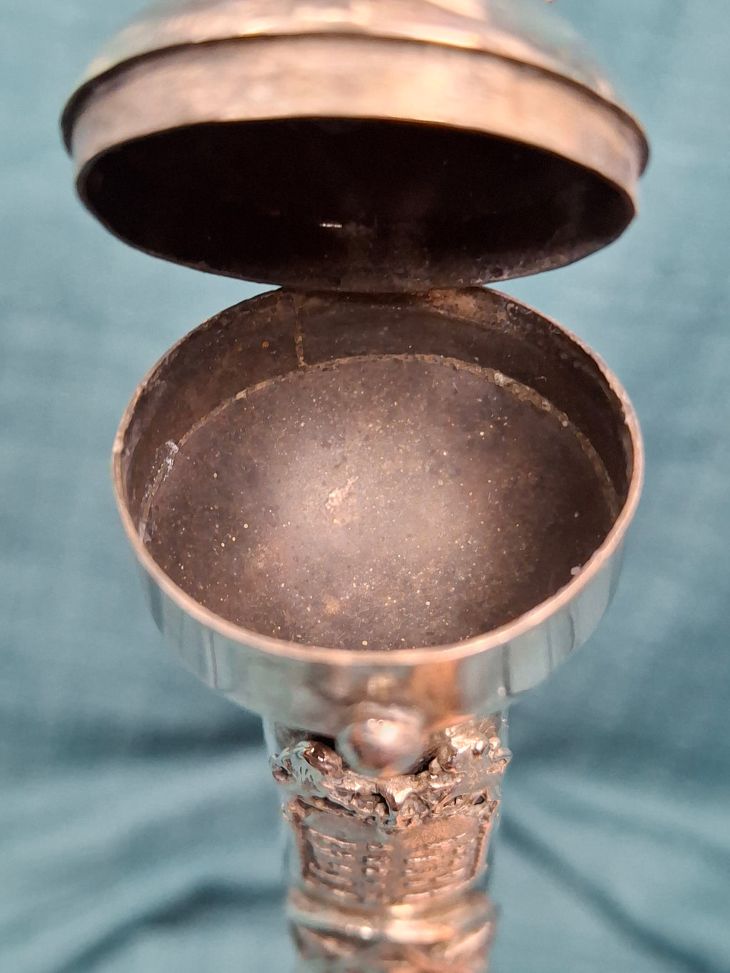 Museum Quality Antique Russian 84 Silver Judaica Torah Pointer Yad with Besamim Spice Holder, Lion Finial, Star of David, Ten Commandments, Red Stone, 1.9 oz, c. 1890