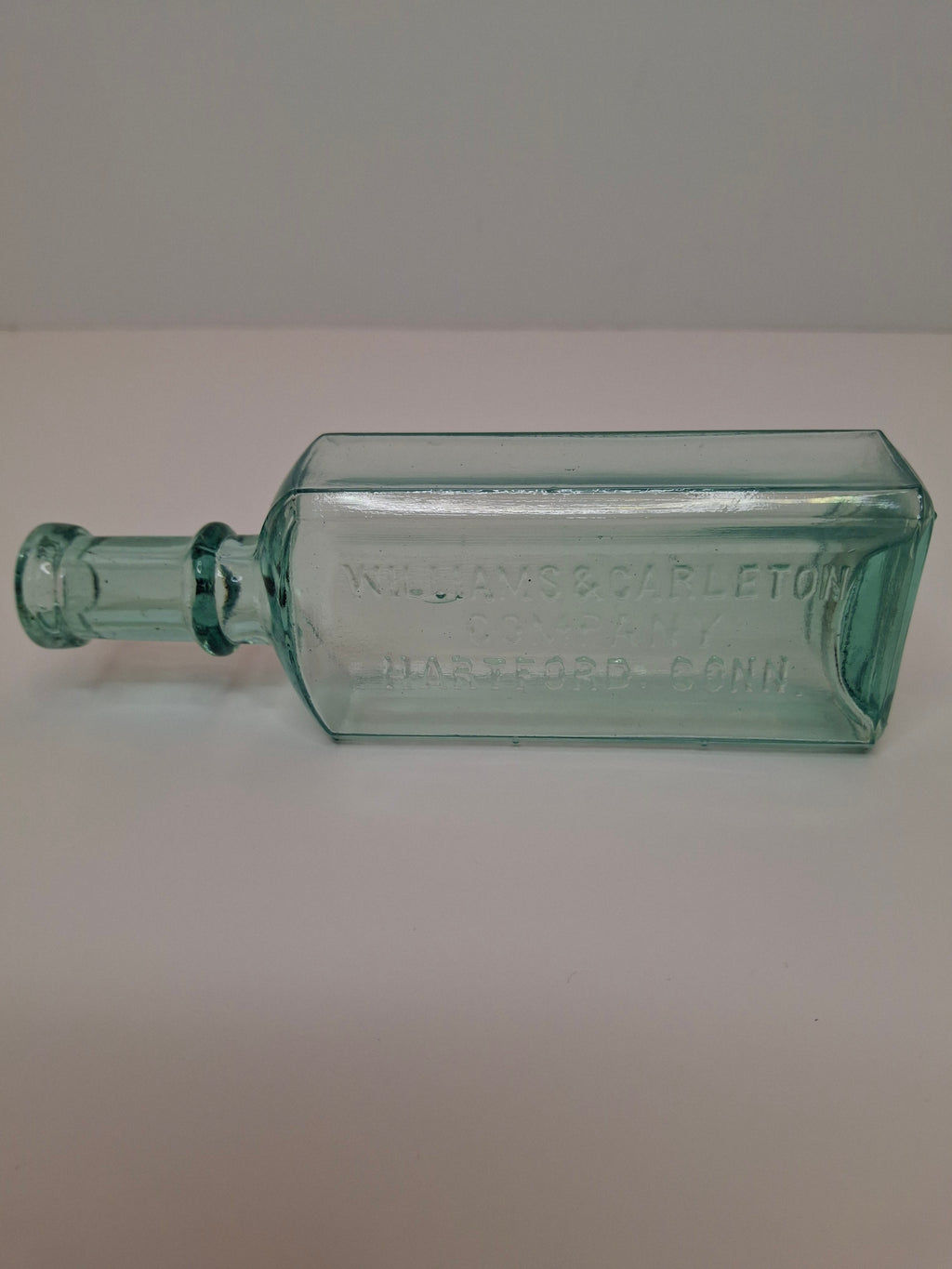 1890s-1900s Williams & Carleton Company Hartford Conn Embossed Druggist Bottle