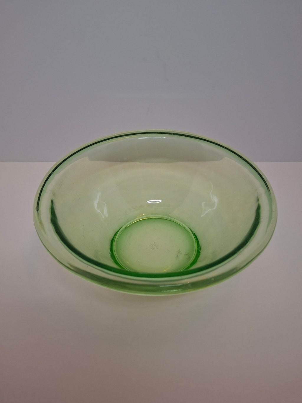 Vintage Hocking Glass Co HGCO Mark Green Uranium Vaseline Depression Mixing Bowl