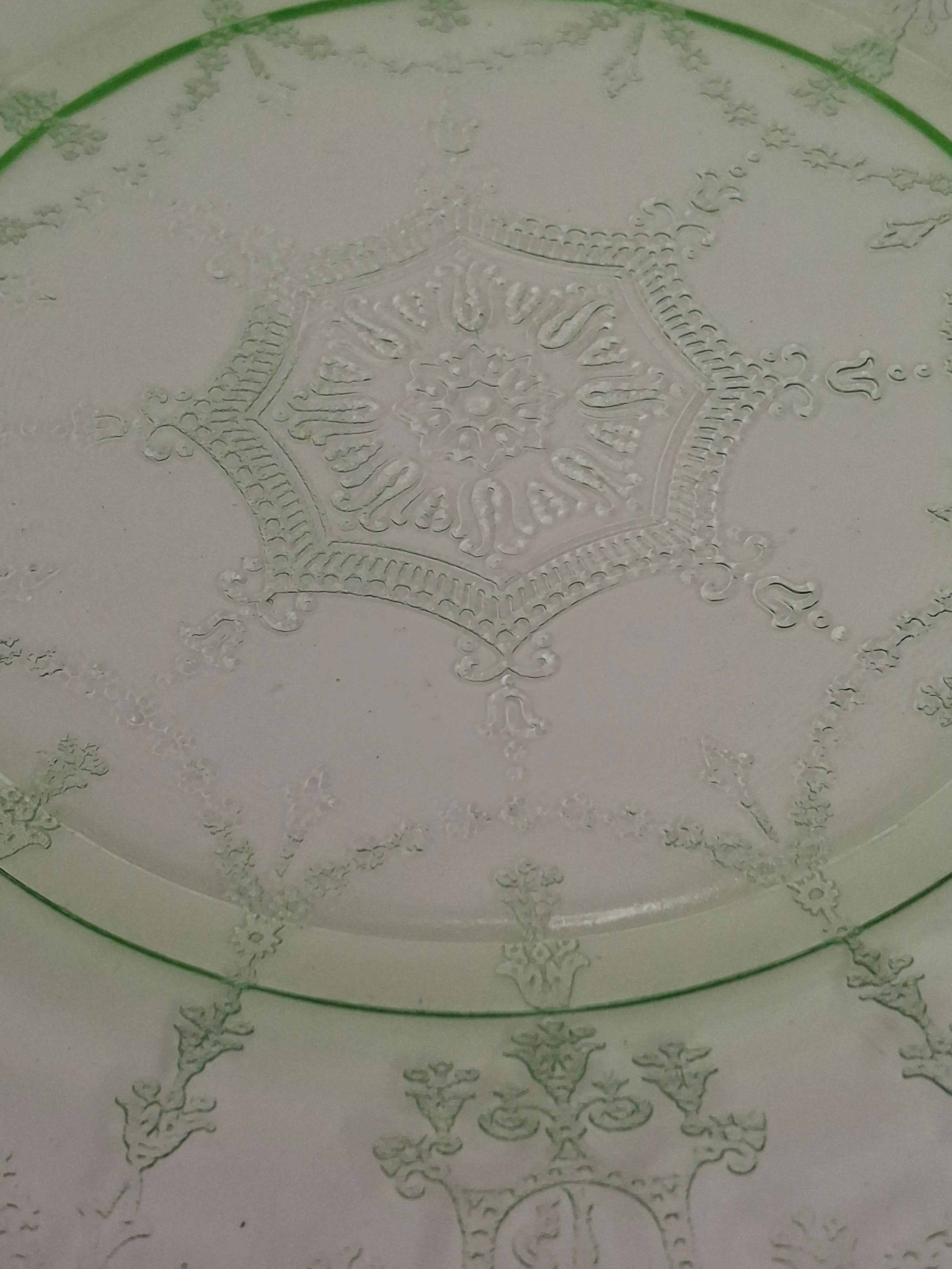 Anchor Hocking Cameo Ballerina Green Uranium Depression Glass Plates Set