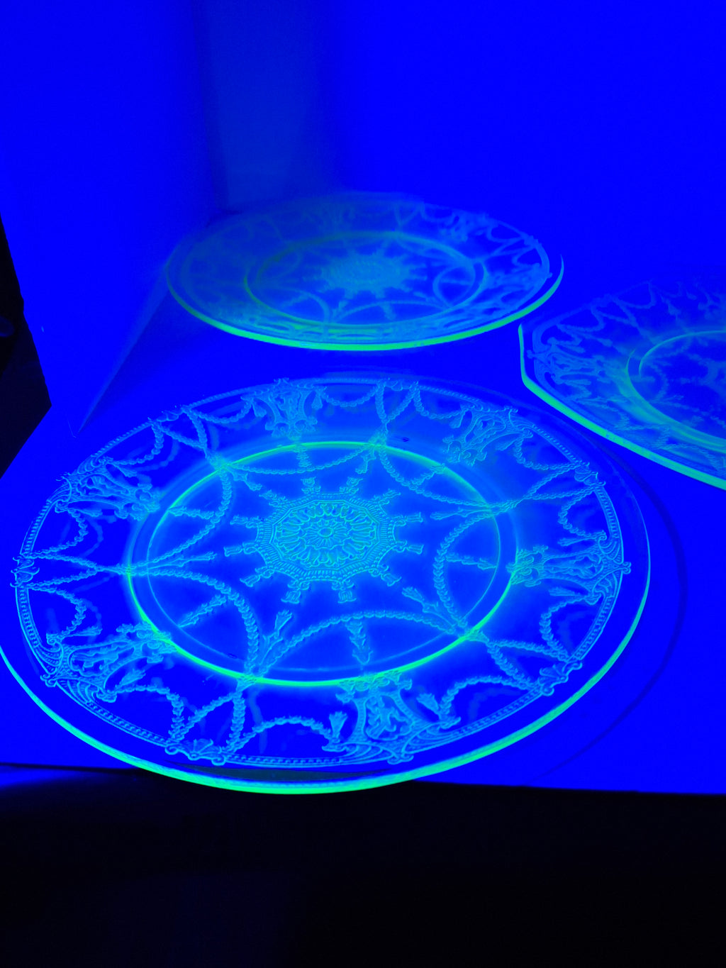 Anchor Hocking Cameo Ballerina Green Uranium Depression Glass Plates Set