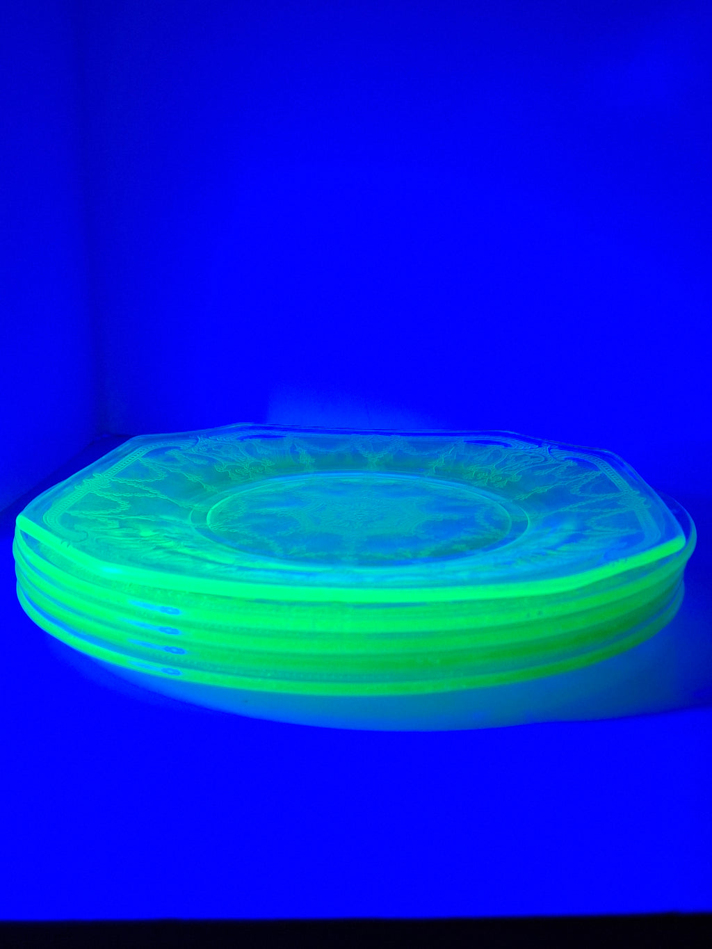 Anchor Hocking Cameo Ballerina Green Uranium Depression Glass Plates Set