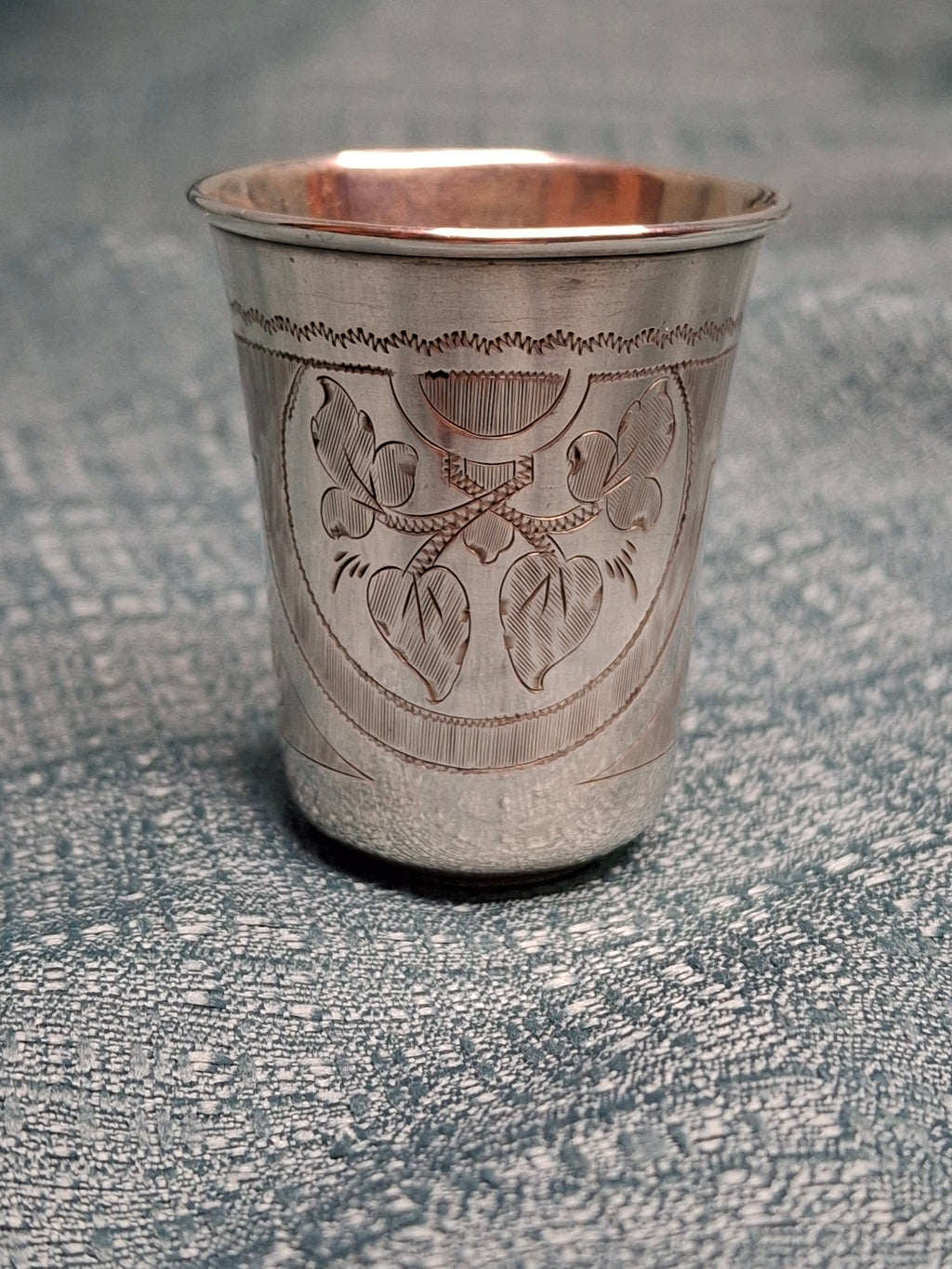 Antique Imperial Russian 84 Zolotnik Silver Kiddush Cup, Moscow 1880, Hand-Engraved Motifs