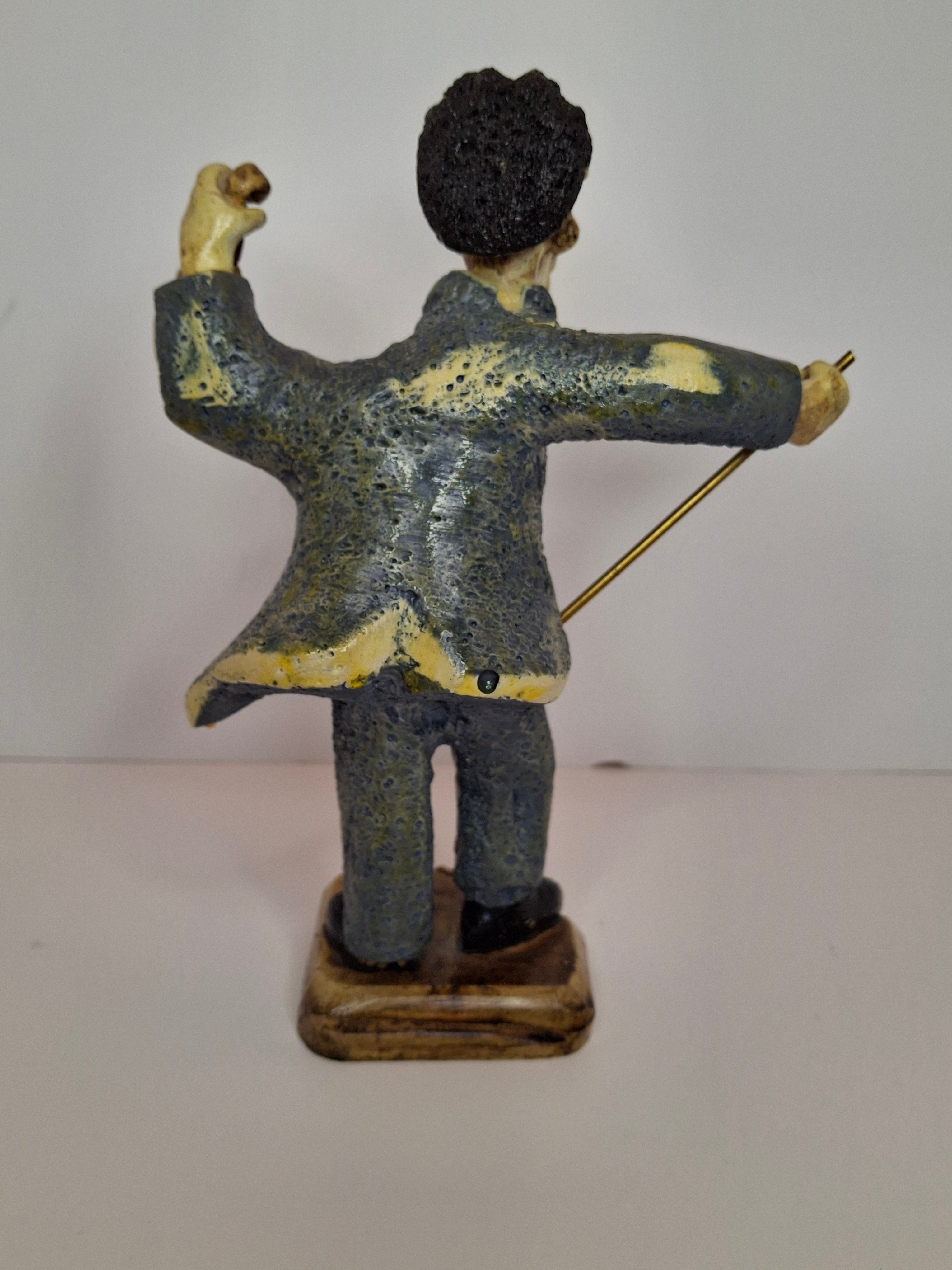 Vintage Yossi Nussbaum Israeli Ceramic Fiddler Sculpture - Judaica Rabbi Musician with Violin Figurine, Signed, Circa 1985