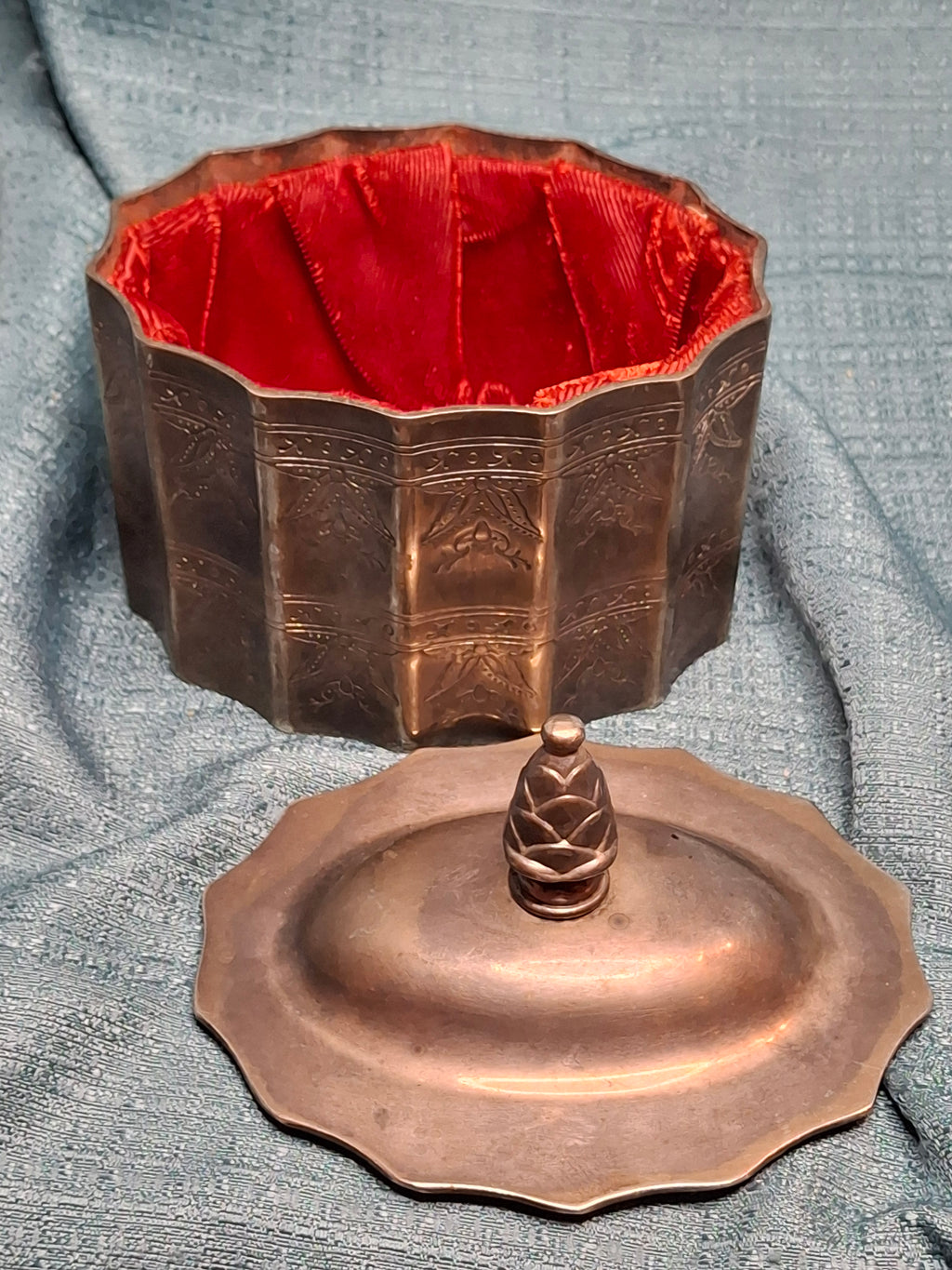Vintage 1991 Godinger Silver Plated Etrog Box - Judaica Trinket Container with Red Velvet Interior