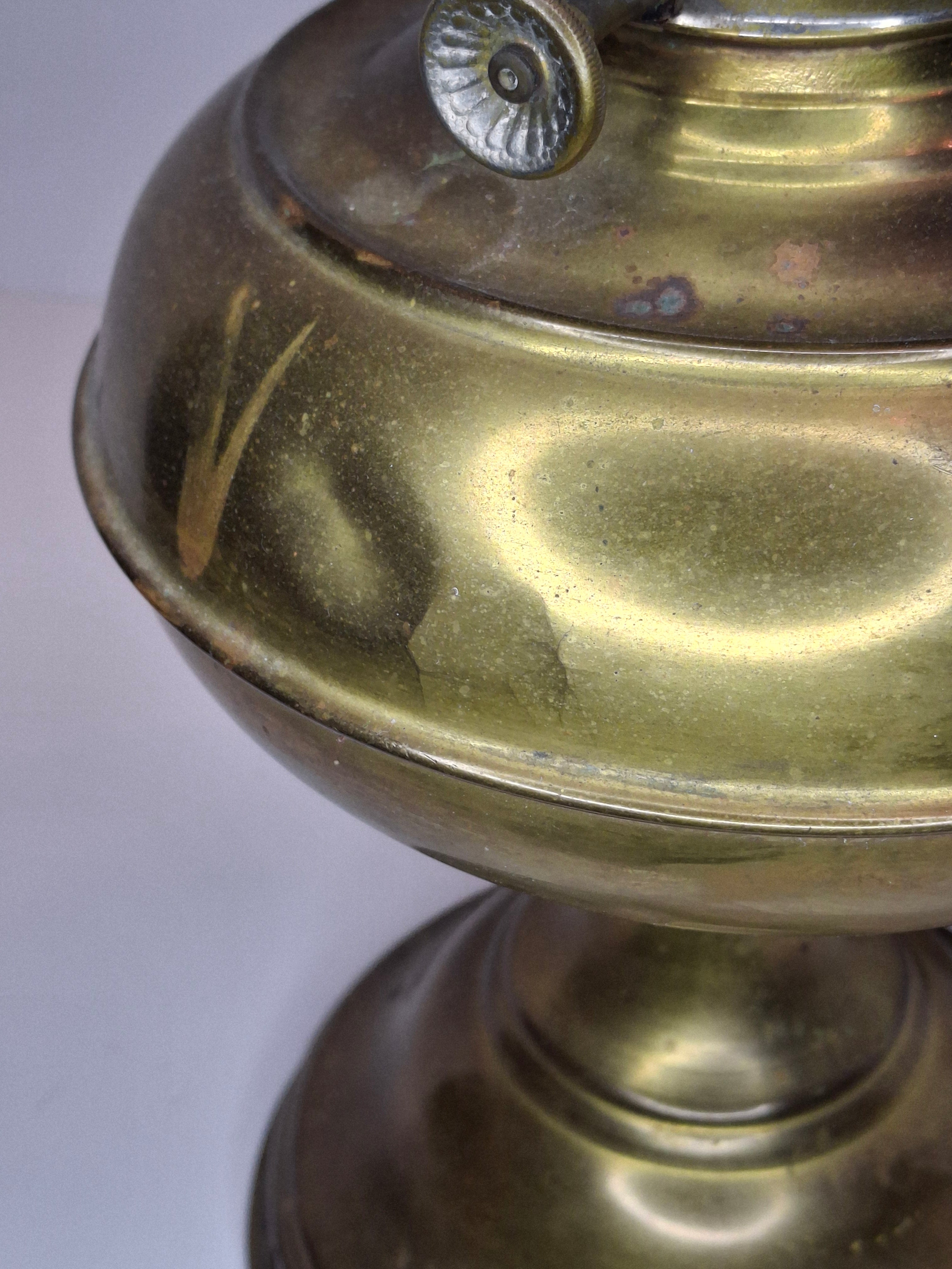 Pair of Antique Brass Rayo Center Draft Kerosene Table Lamps – Bradley & Hubbard / Standard Oil, c. 1905-1920